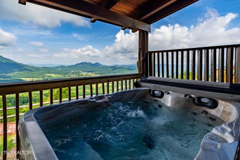 3661 Buckeye Knob Way Sevierville TN 37862