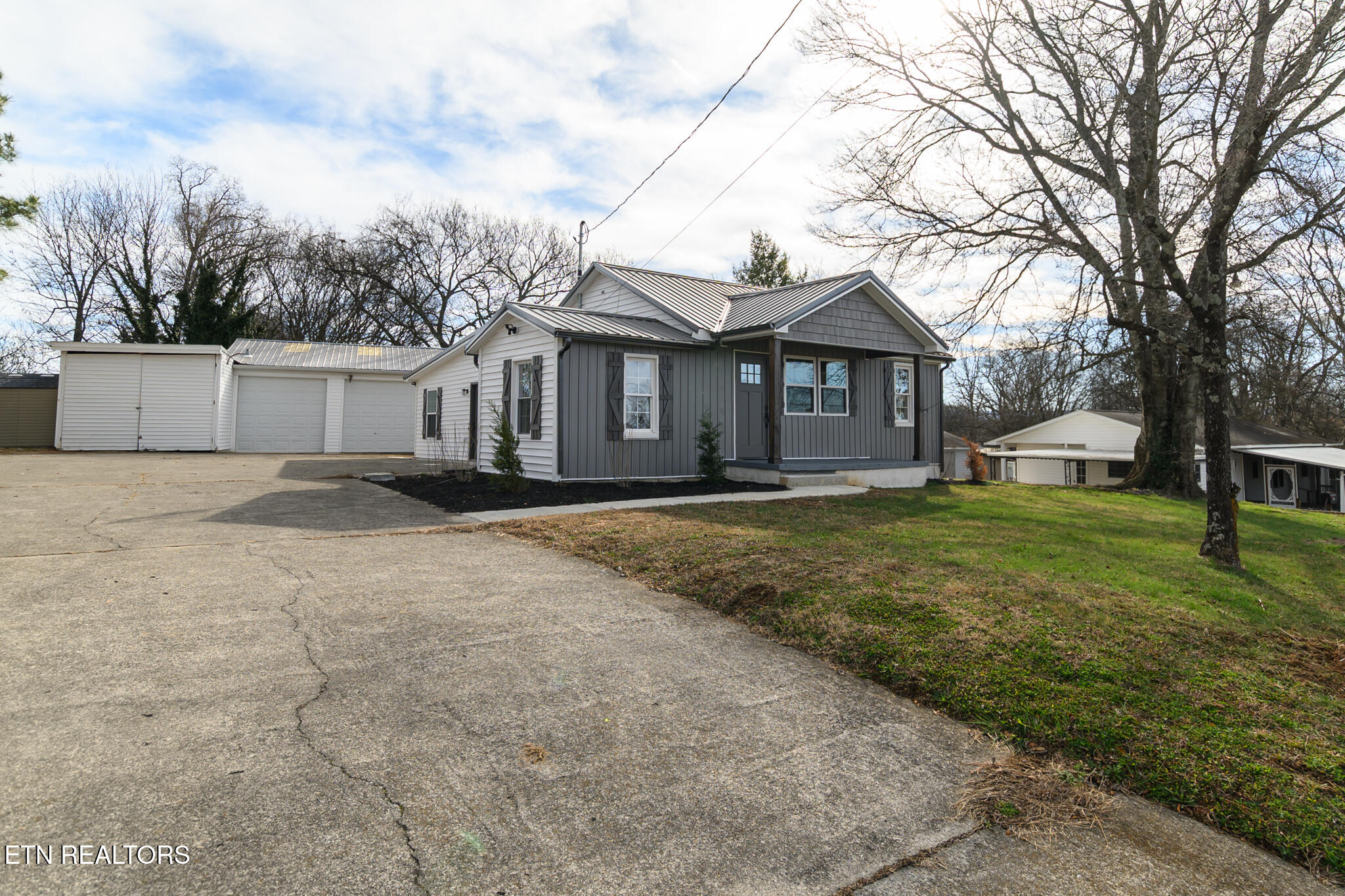 1447/1451 W Hunt Road Maryville TN 37801
