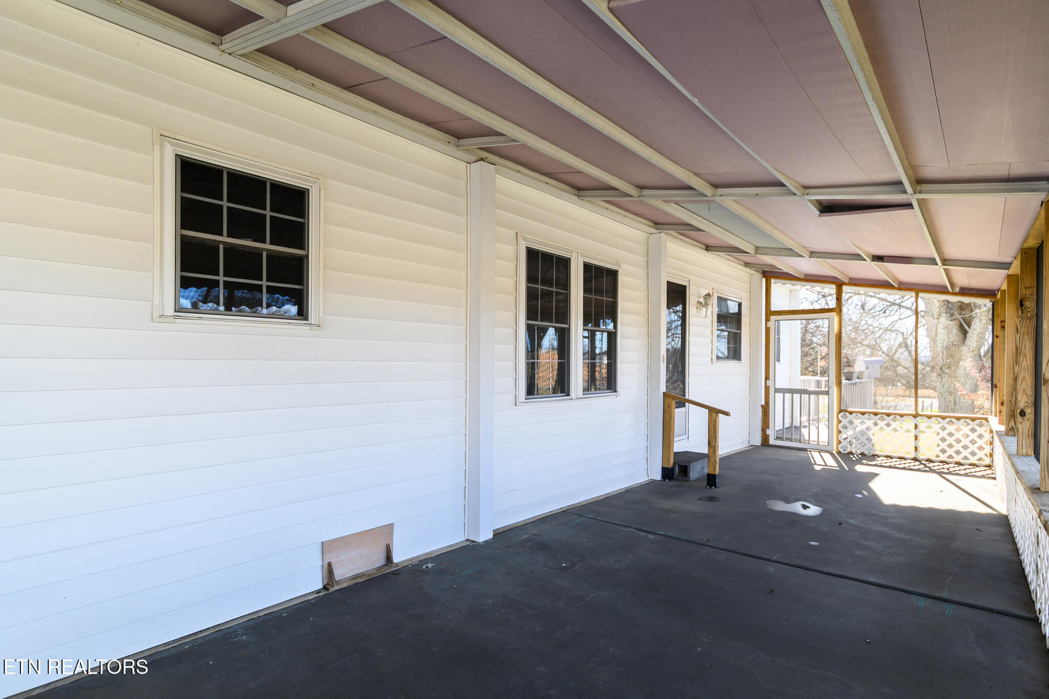 1447/1451 W Hunt Road Maryville TN 37801
