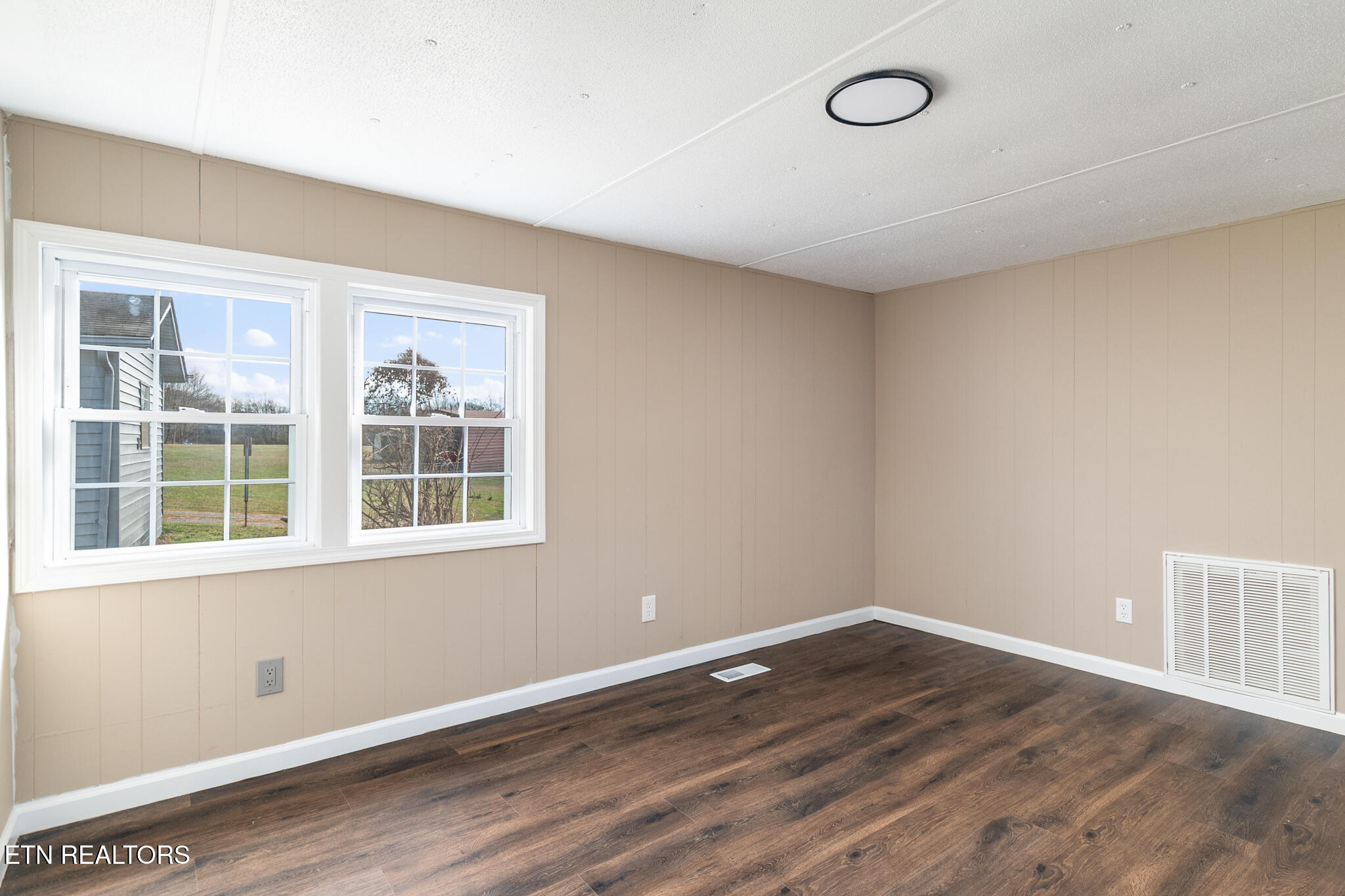1447/1451 W Hunt Road Maryville TN 37801