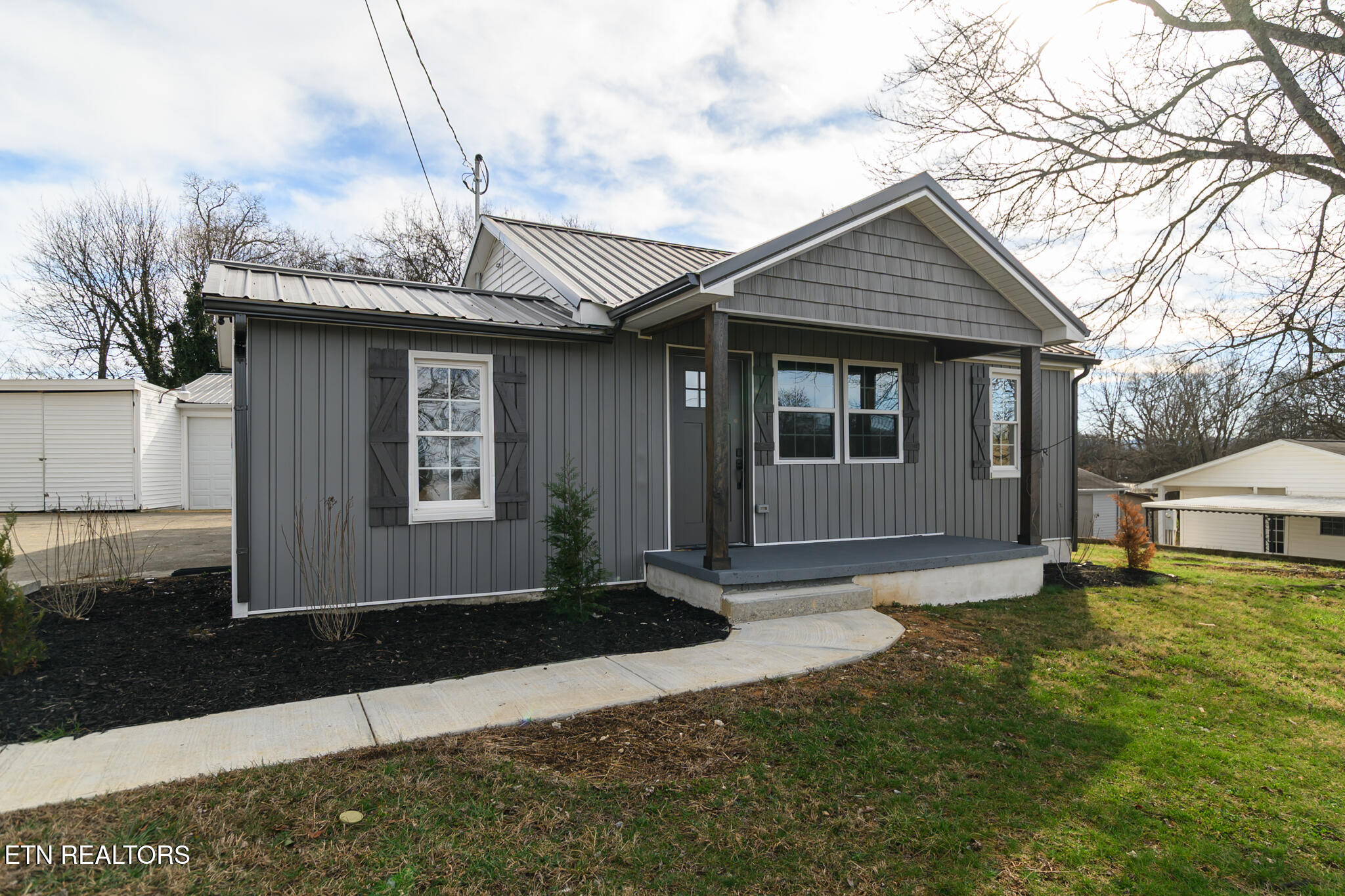 1447/1451 W Hunt Road Maryville TN 37801