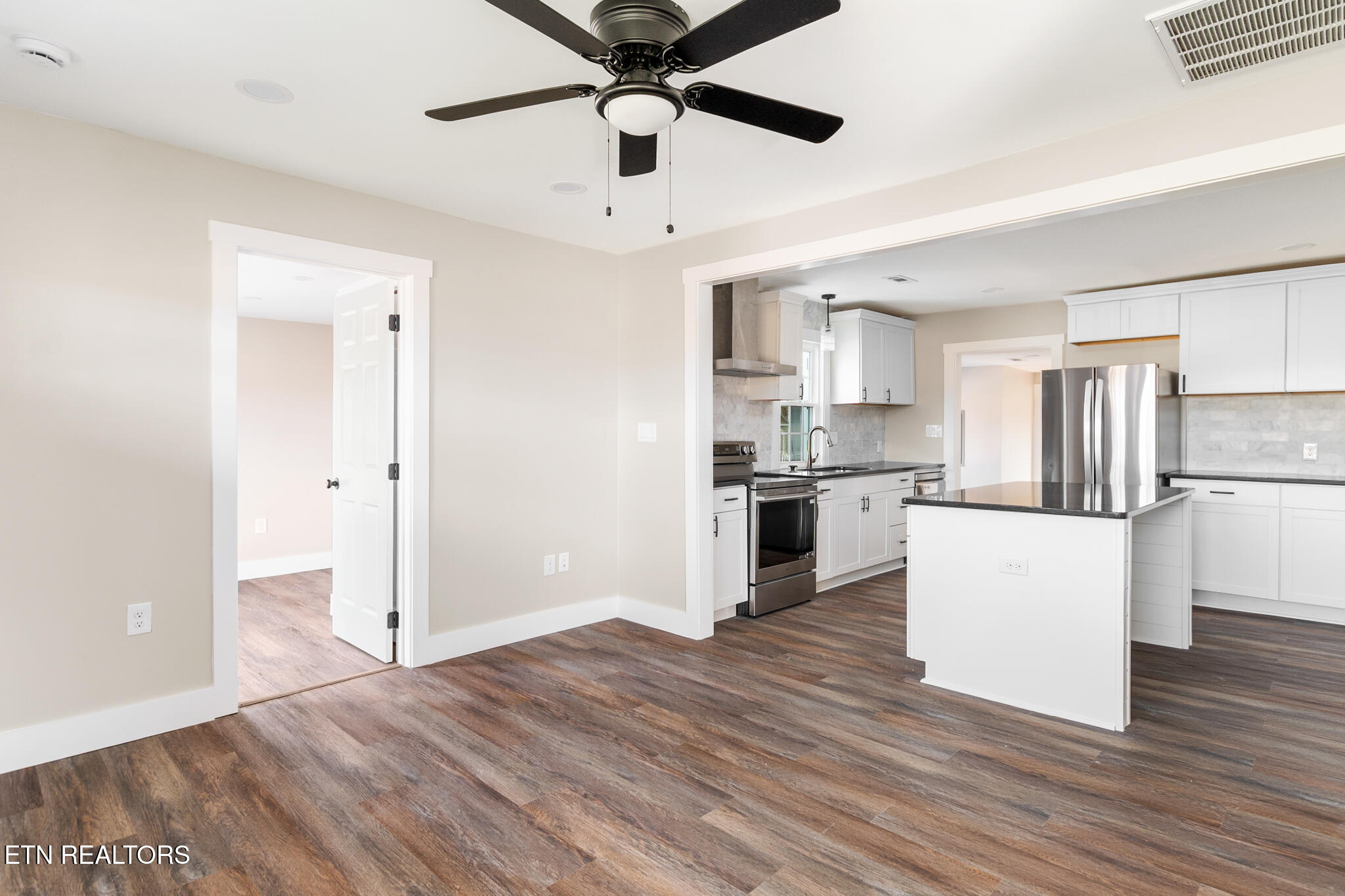 1447/1451 W Hunt Road Maryville TN 37801