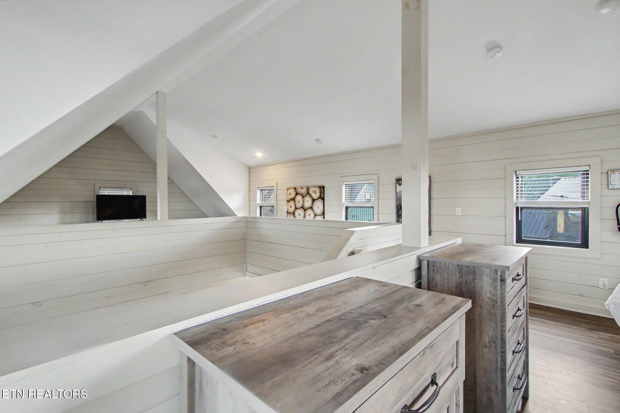 1371 Lake Haven Way Sevierville TN 37876