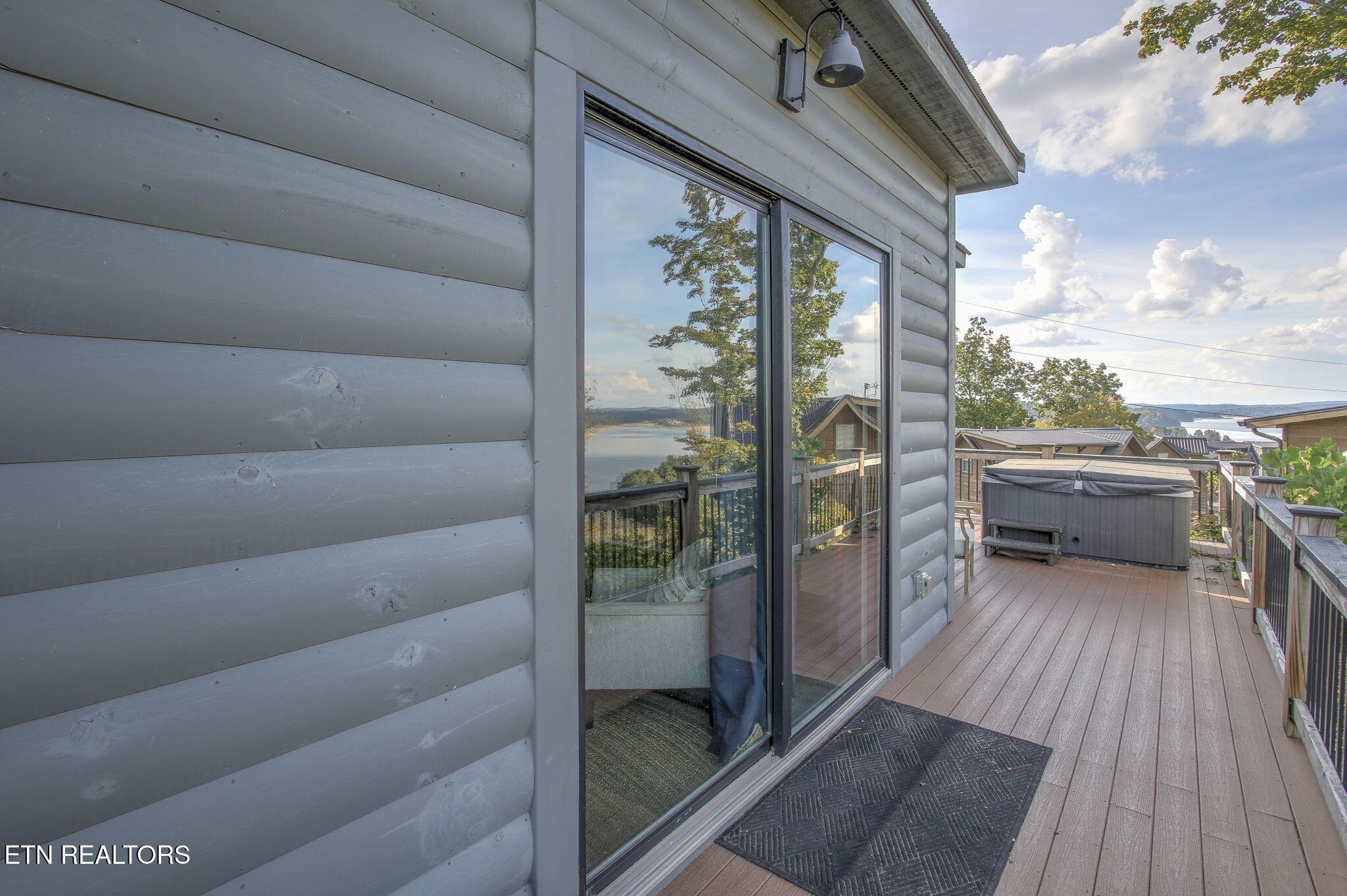1371 Lake Haven Way Sevierville TN 37876