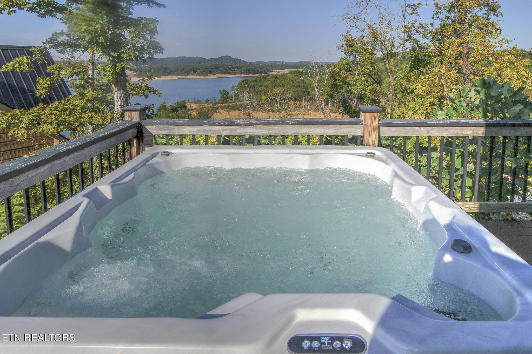 1371 Lake Haven Way Sevierville TN 37876
