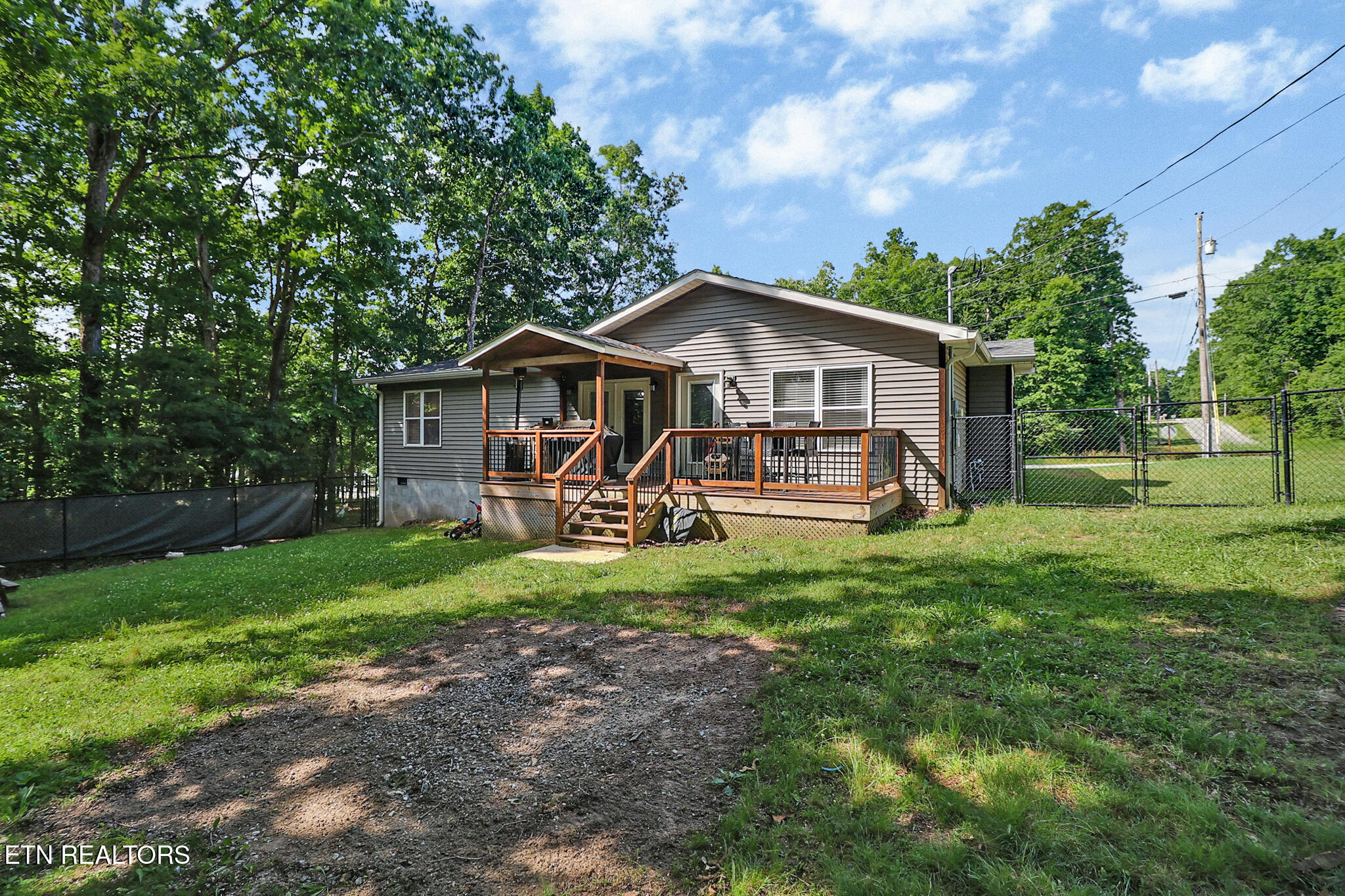 1004 Tia Lane Crossville TN 38572