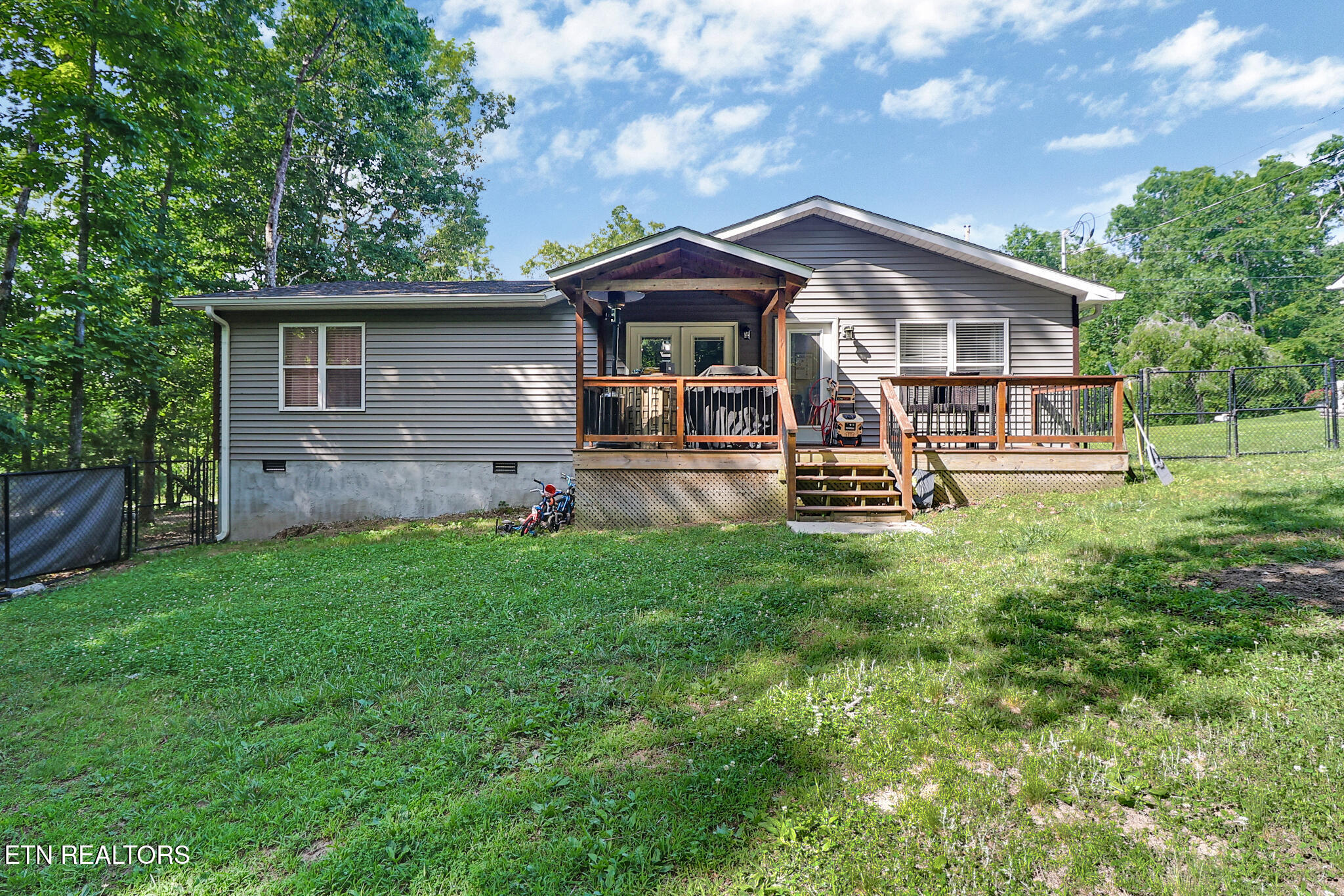 1004 Tia Lane Crossville TN 38572
