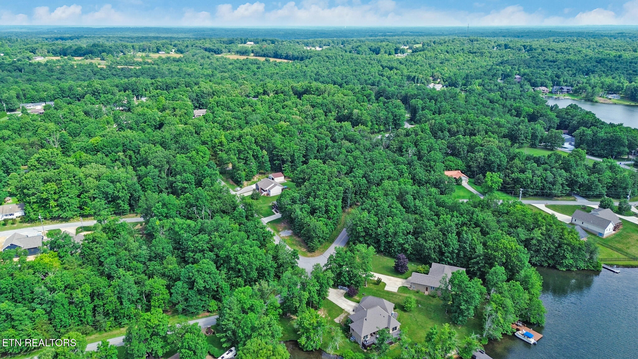 1004 Tia Lane Crossville TN 38572