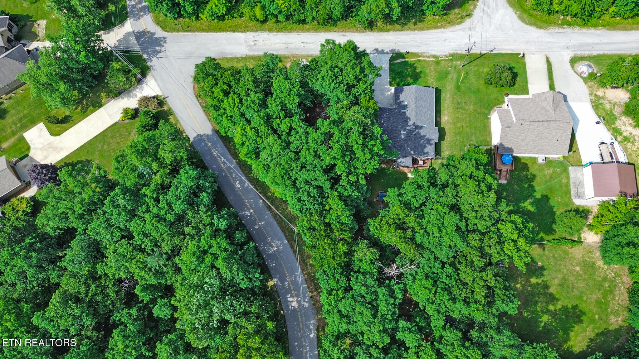 1004 Tia Lane Crossville TN 38572