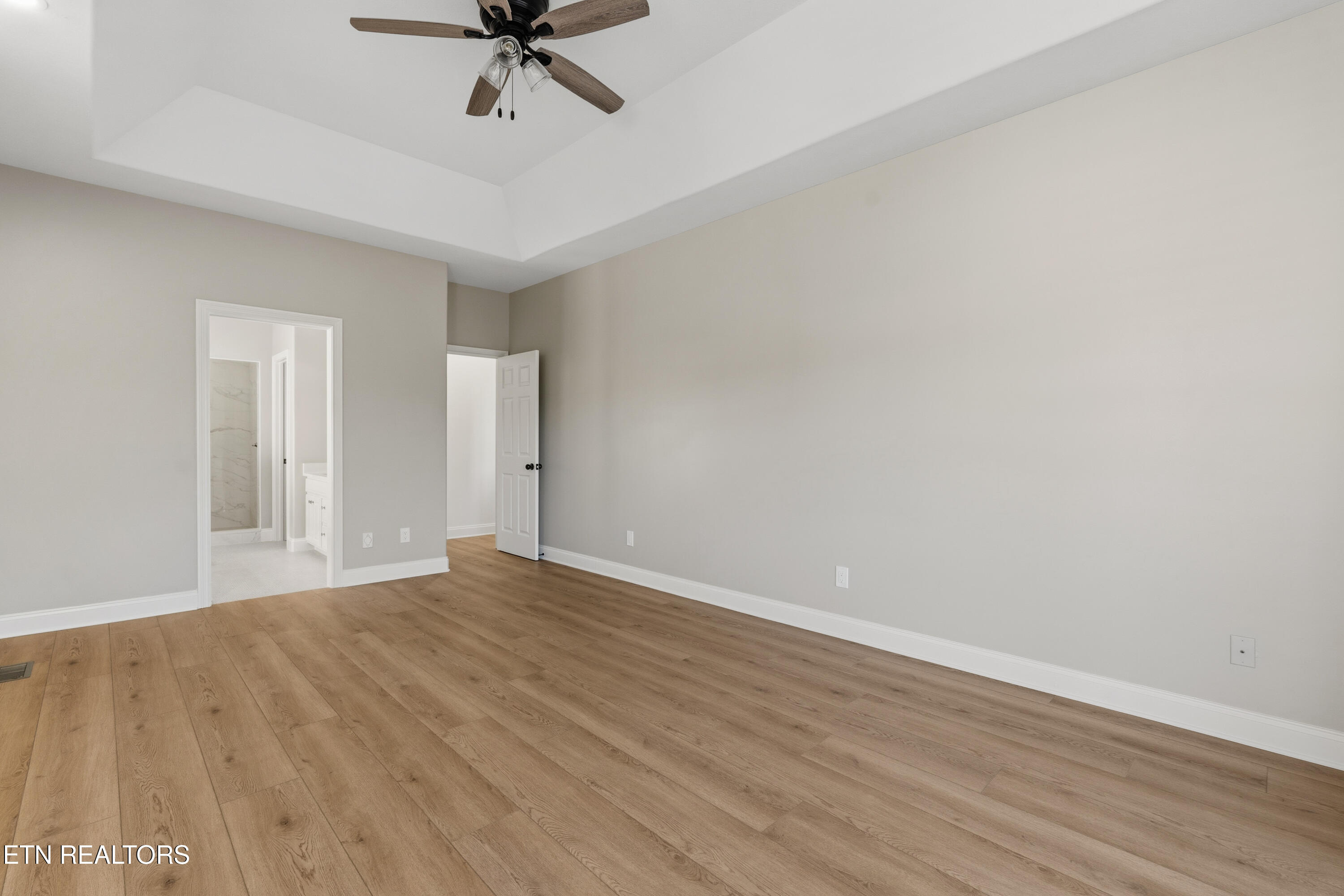 1049 Rarity Bay Parkway Vonore TN 37885