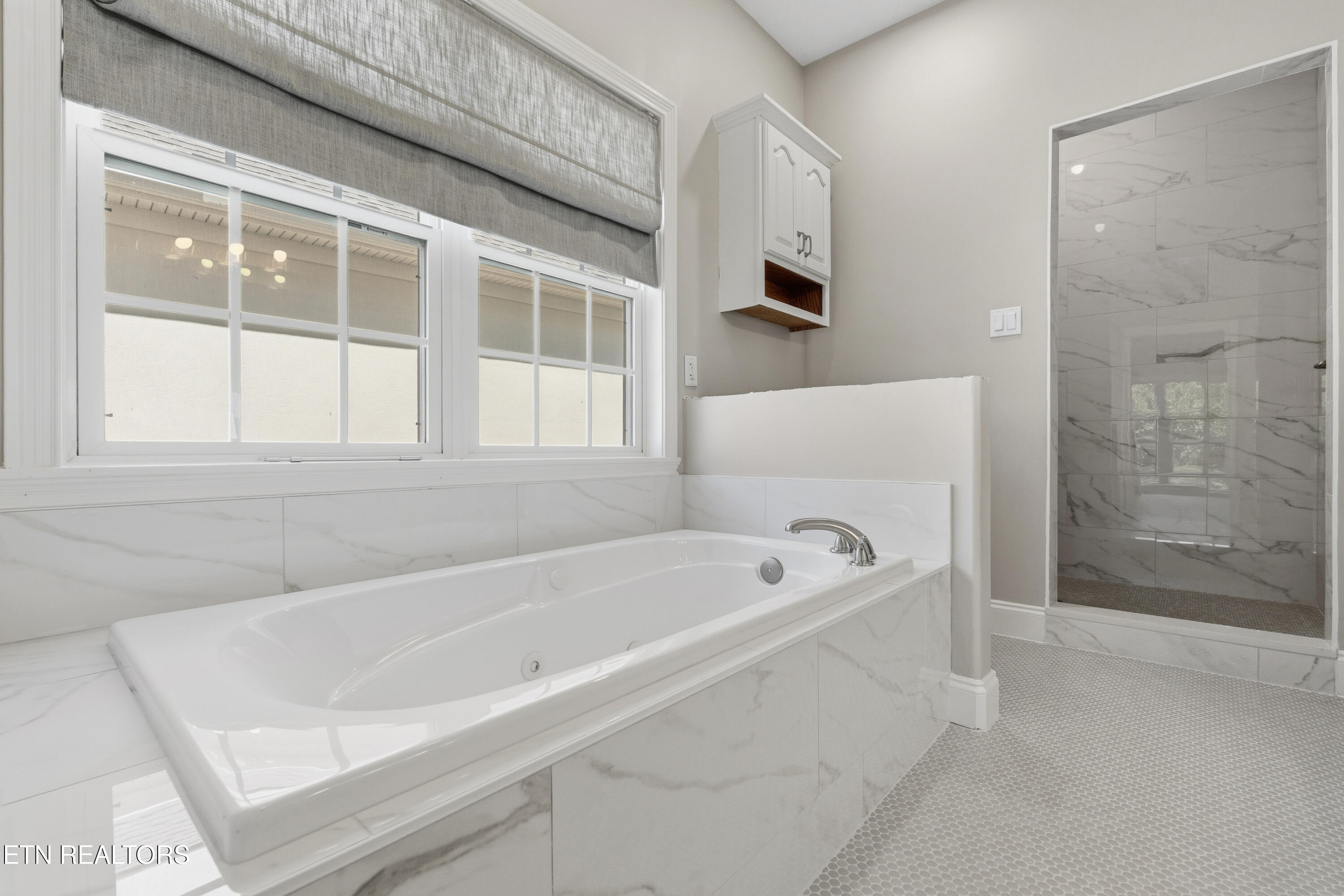 1049 Rarity Bay Parkway Vonore TN 37885