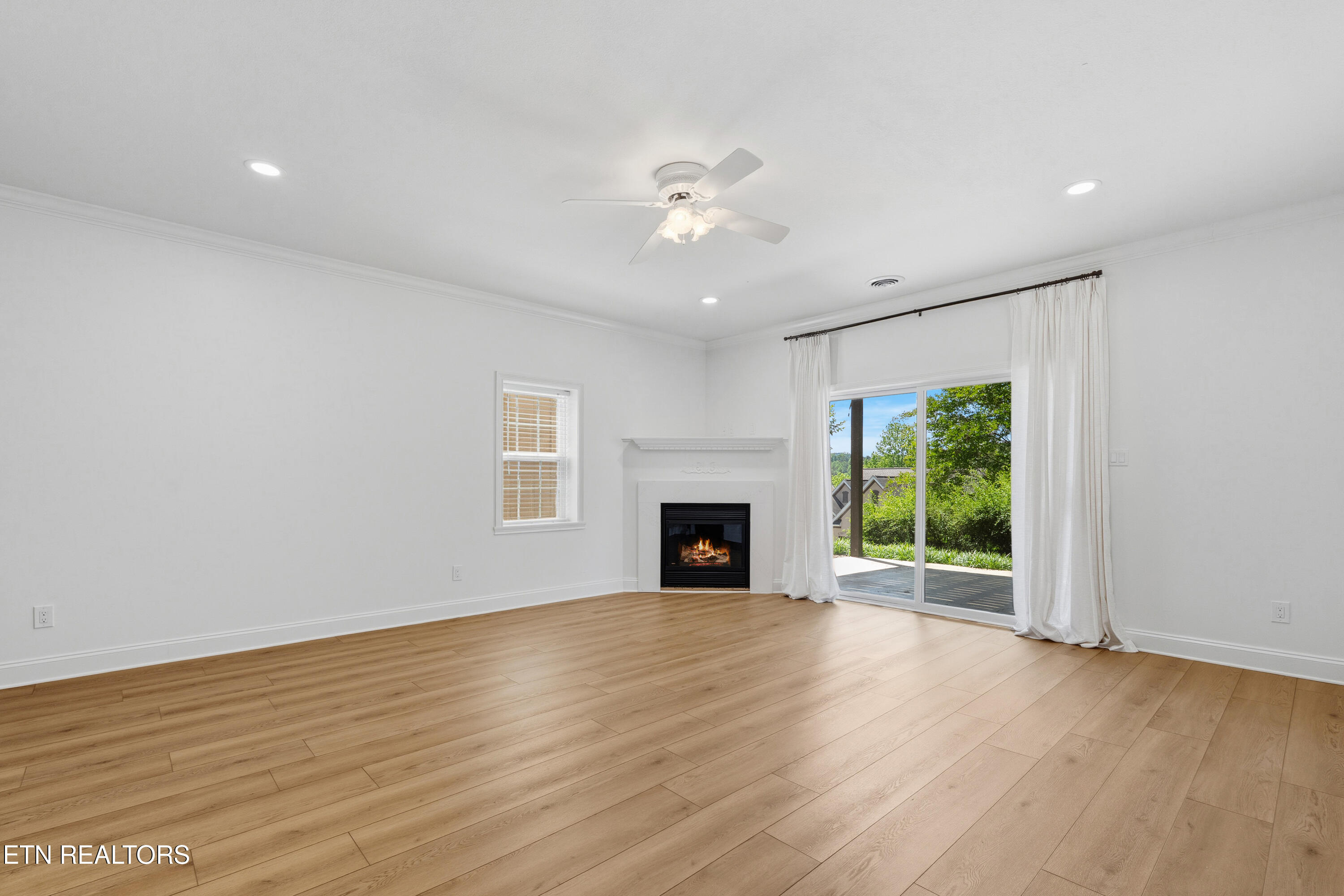 1049 Rarity Bay Parkway Vonore TN 37885