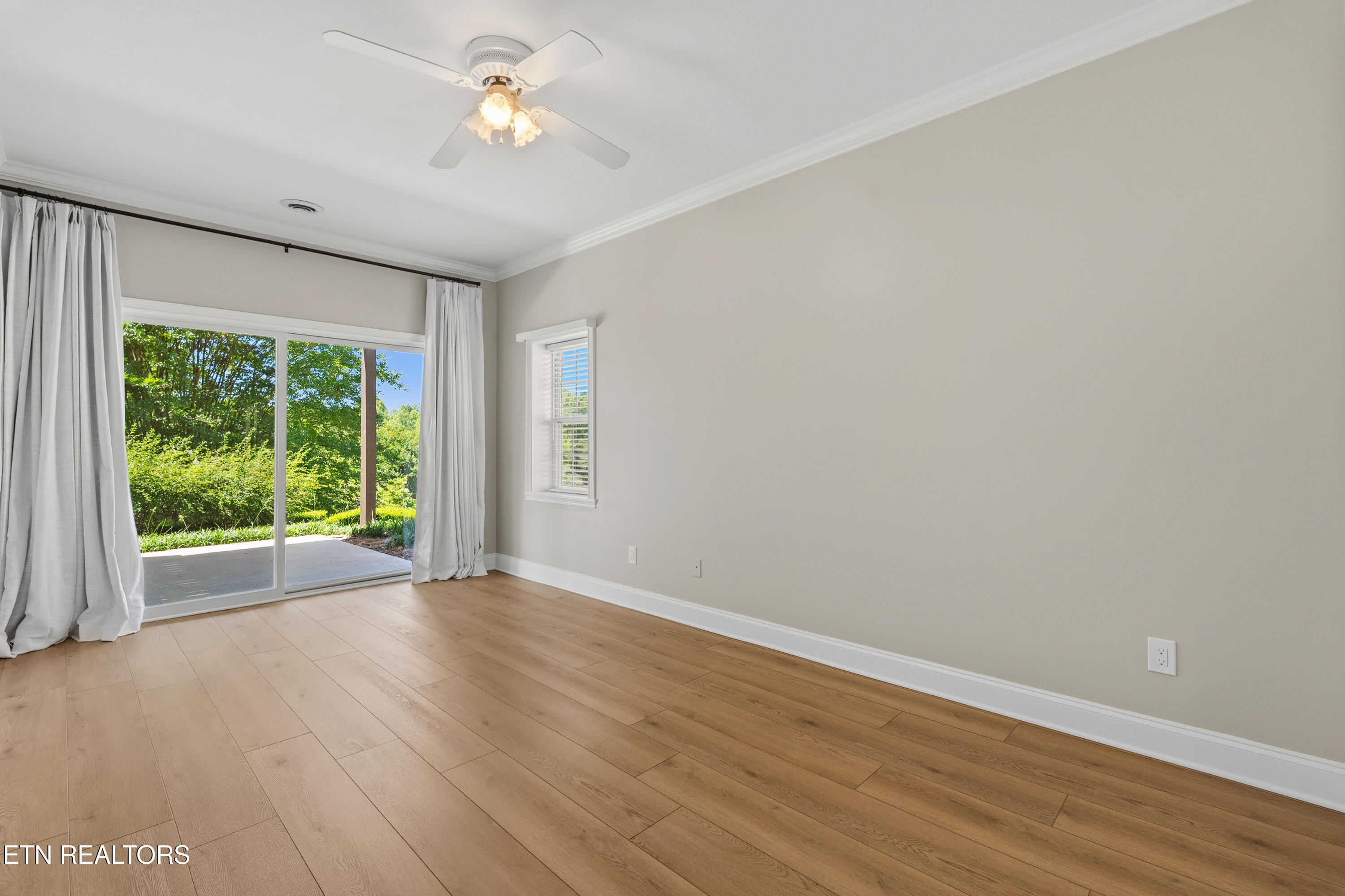 1049 Rarity Bay Parkway Vonore TN 37885