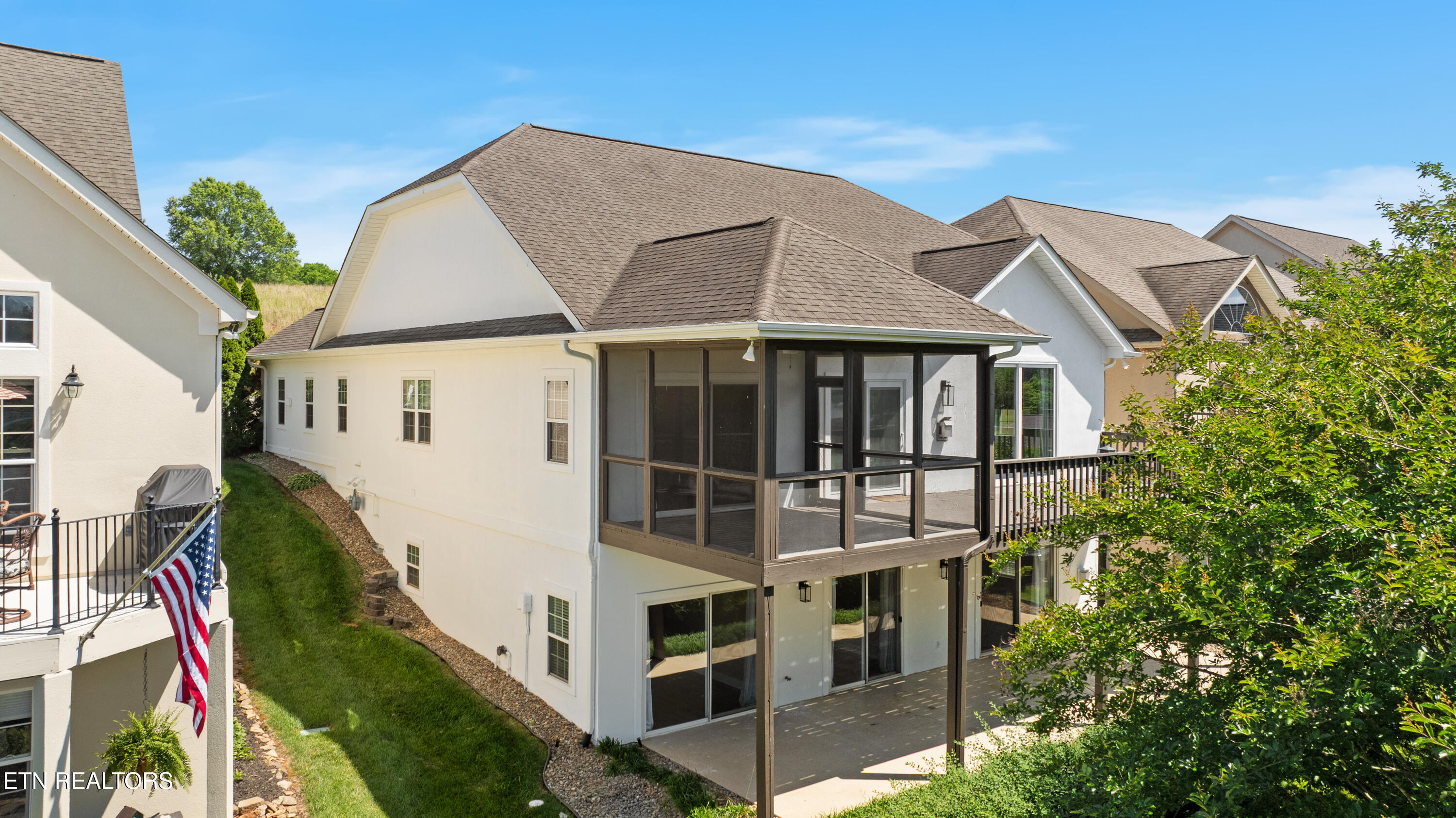 1049 Rarity Bay Parkway Vonore TN 37885