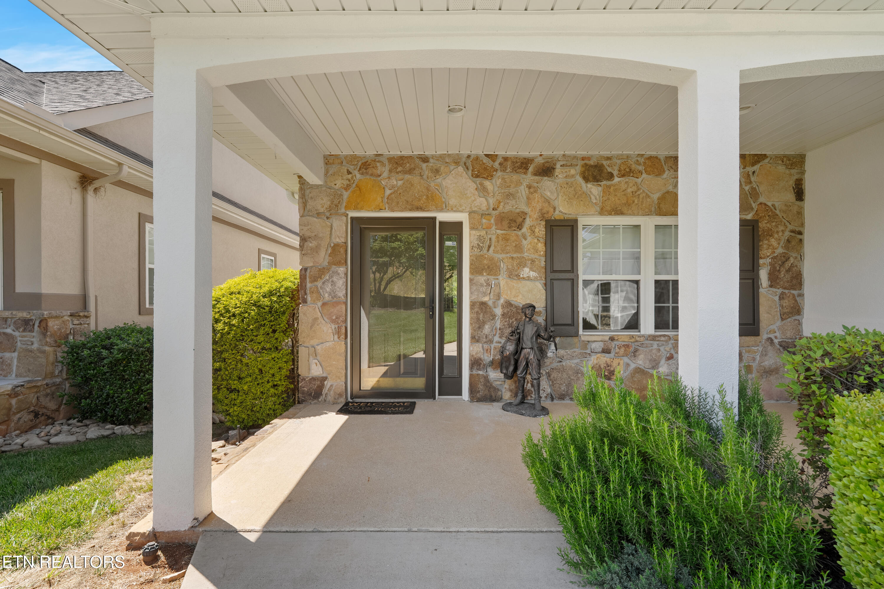 1049 Rarity Bay Parkway Vonore TN 37885
