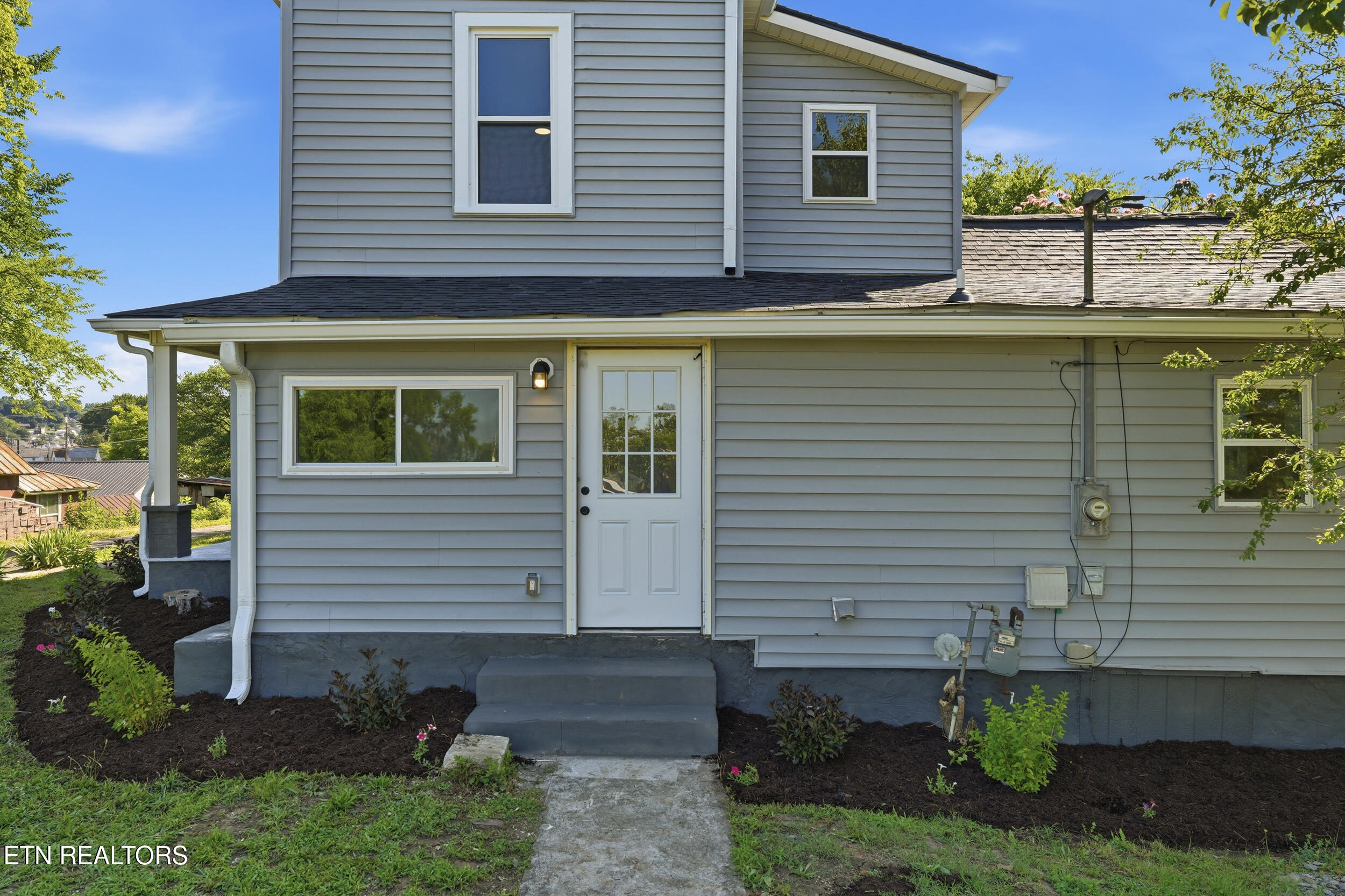 315 Poplar Street Lenoir City TN 37771