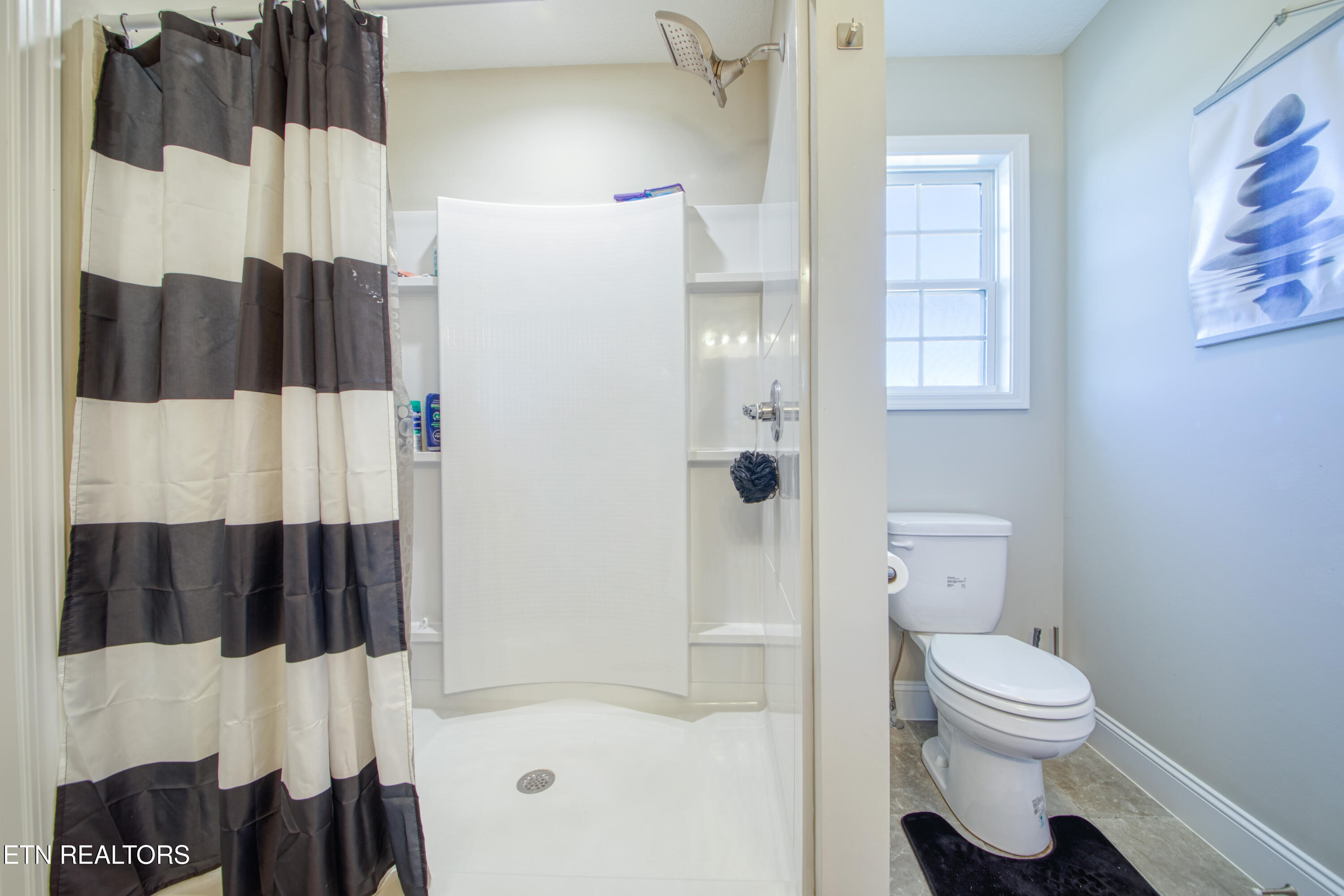 4729 Stoneyhurst Lane Knoxville TN 37918