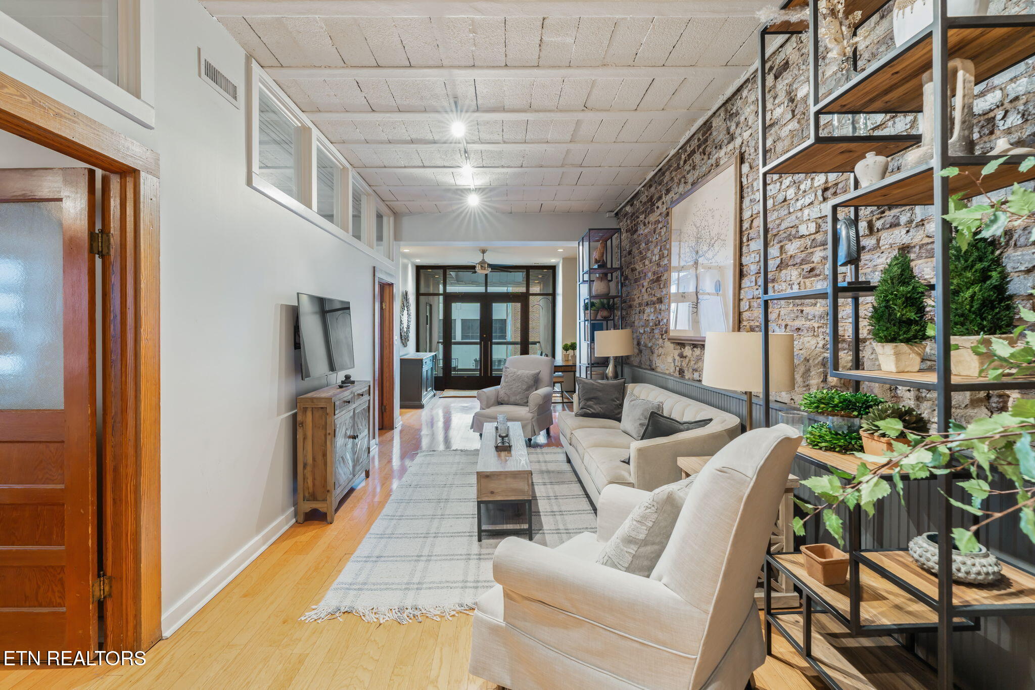 304 S Gay Street Knoxville TN 37902