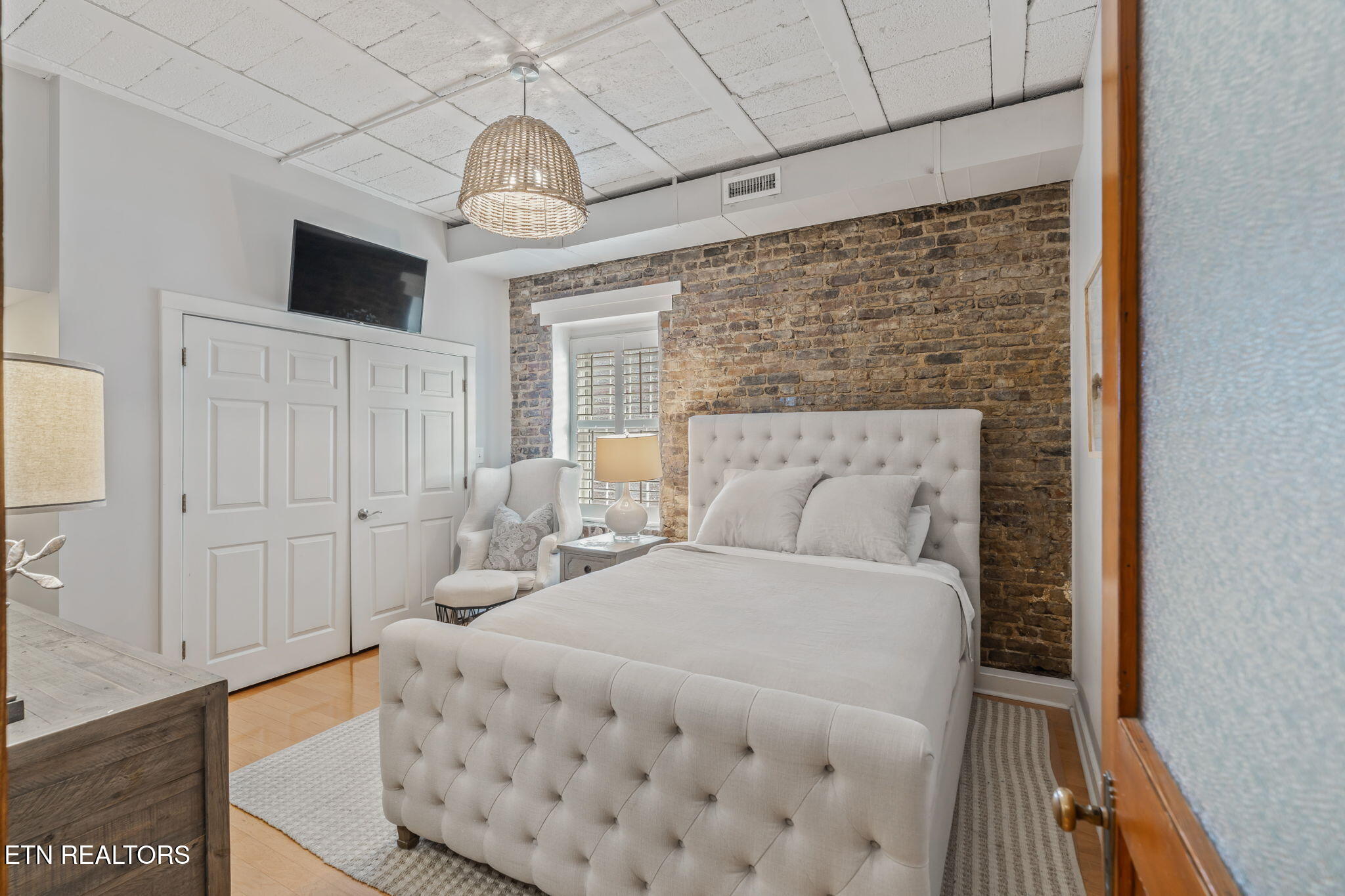 304 S Gay Street Knoxville TN 37902