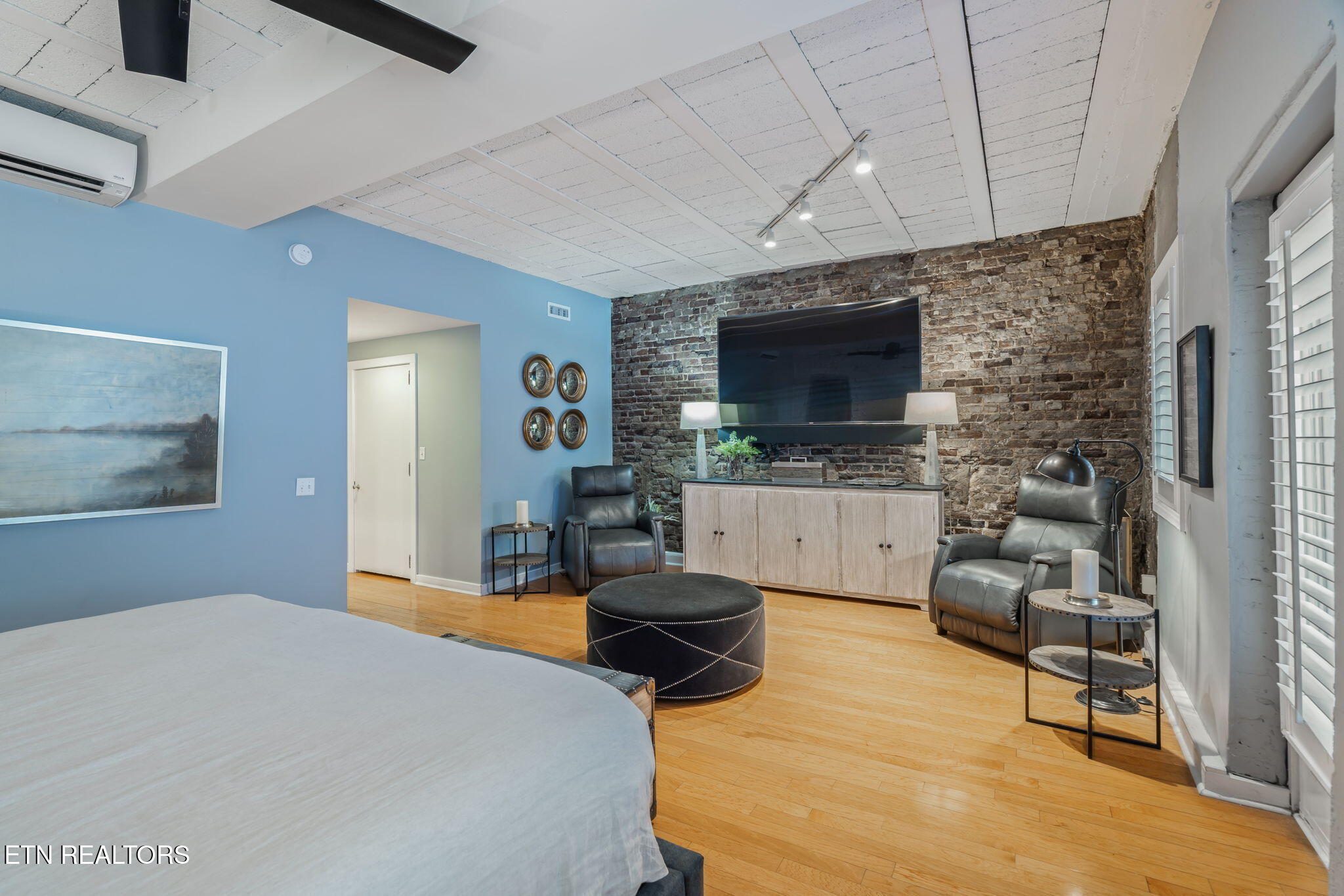 304 S Gay Street Knoxville TN 37902