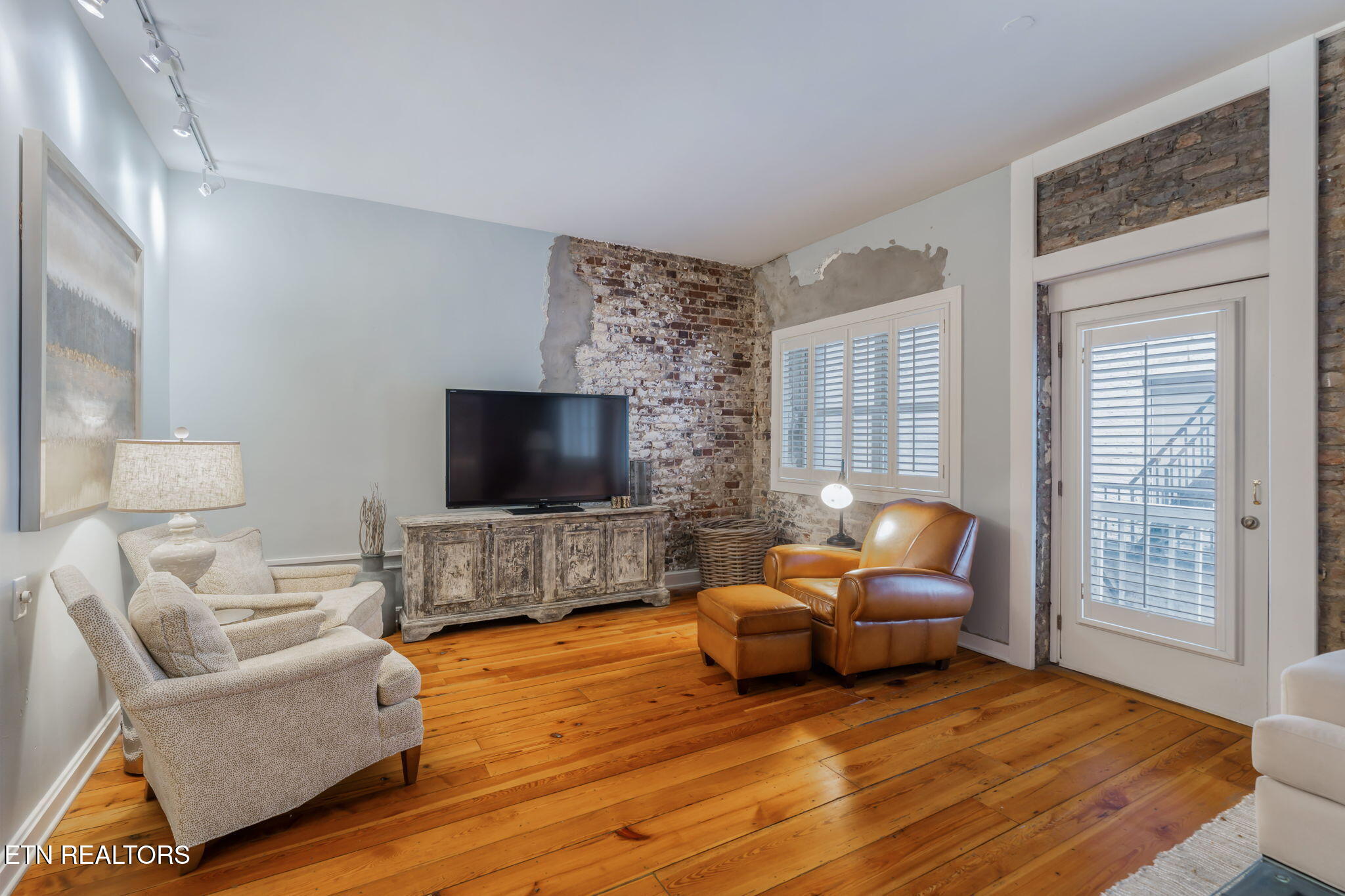 304 S Gay Street Knoxville TN 37902