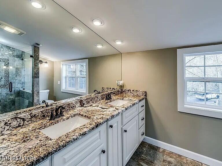 175 Dillon Road Baxter TN 38544