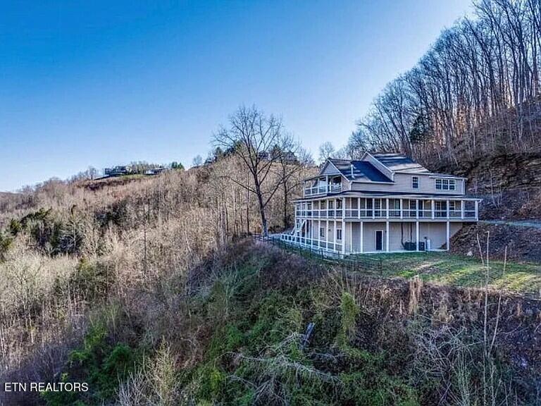 175 Dillon Road Baxter TN 38544