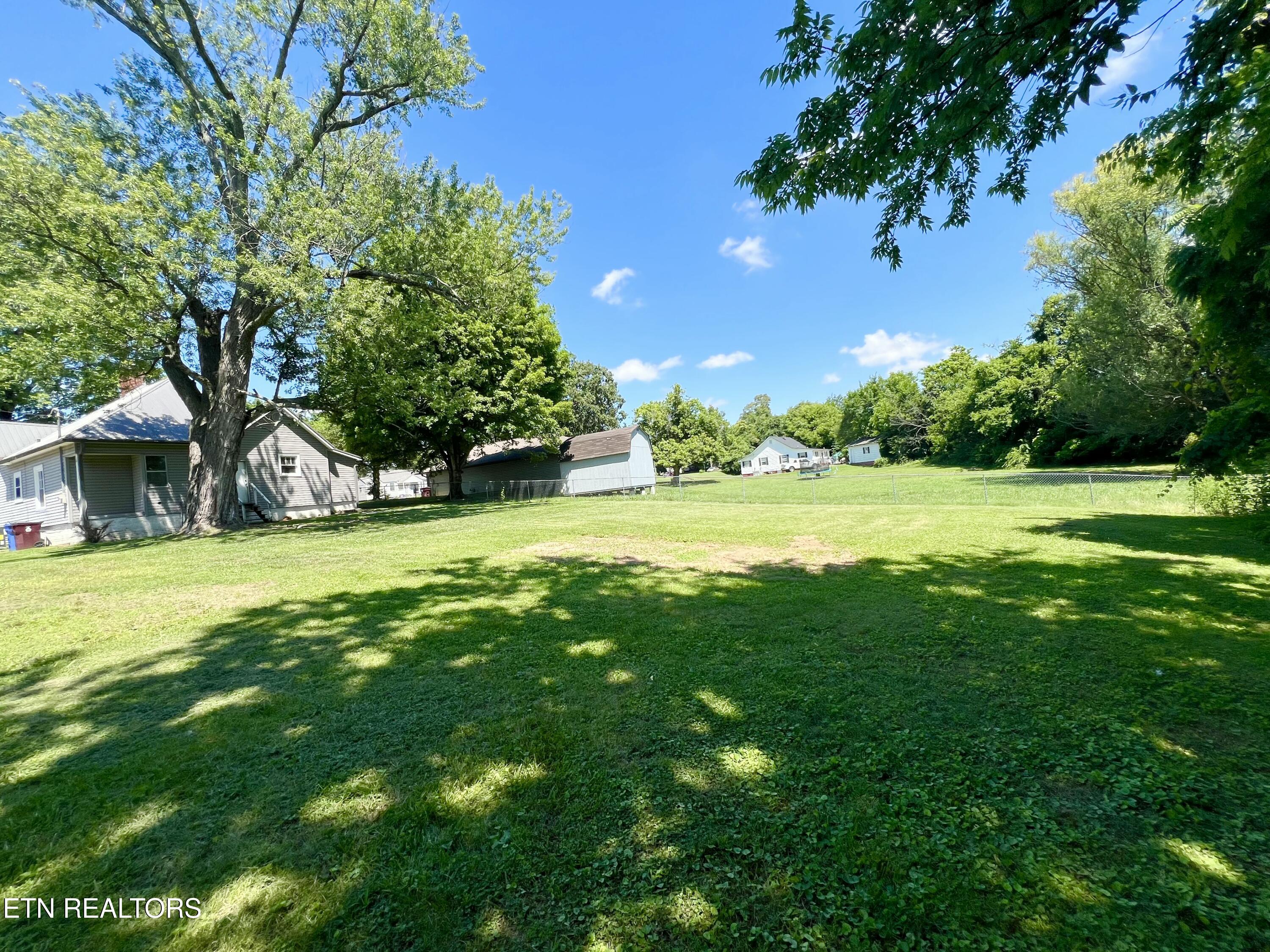 1732 N Wright Road Alcoa TN 37701