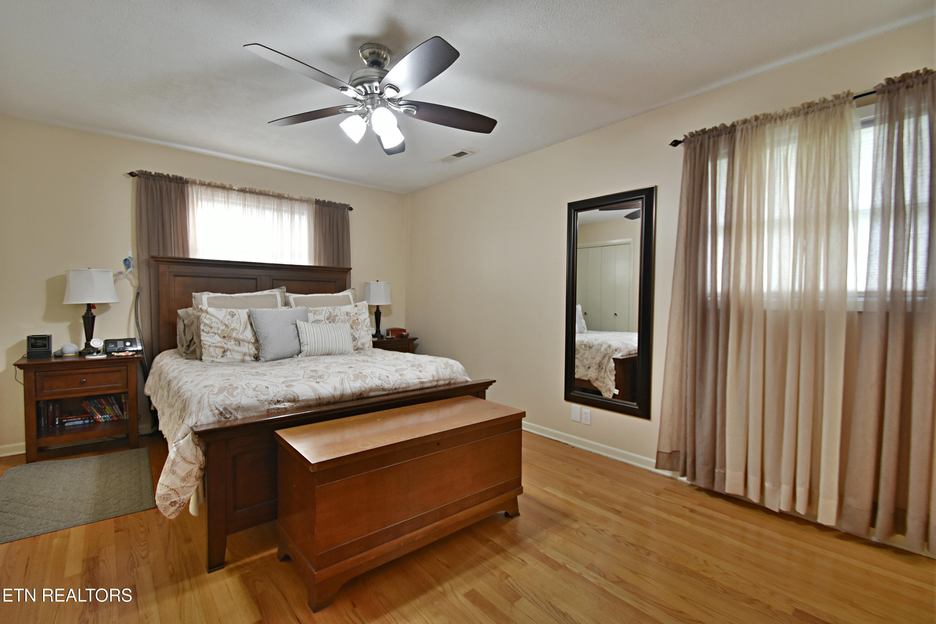 509 E Meadecrest Drive Knoxville TN 37923
