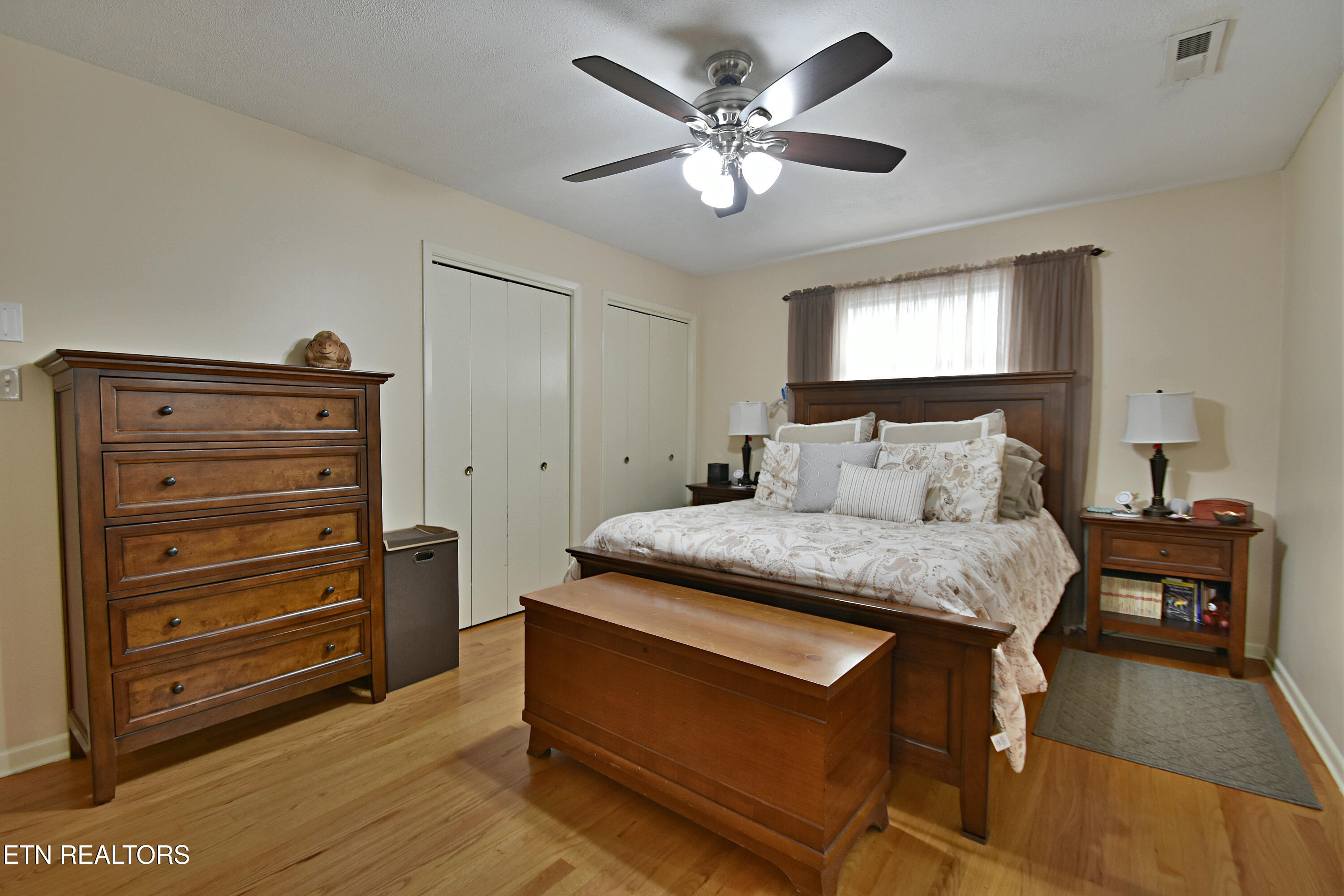 509 E Meadecrest Drive Knoxville TN 37923