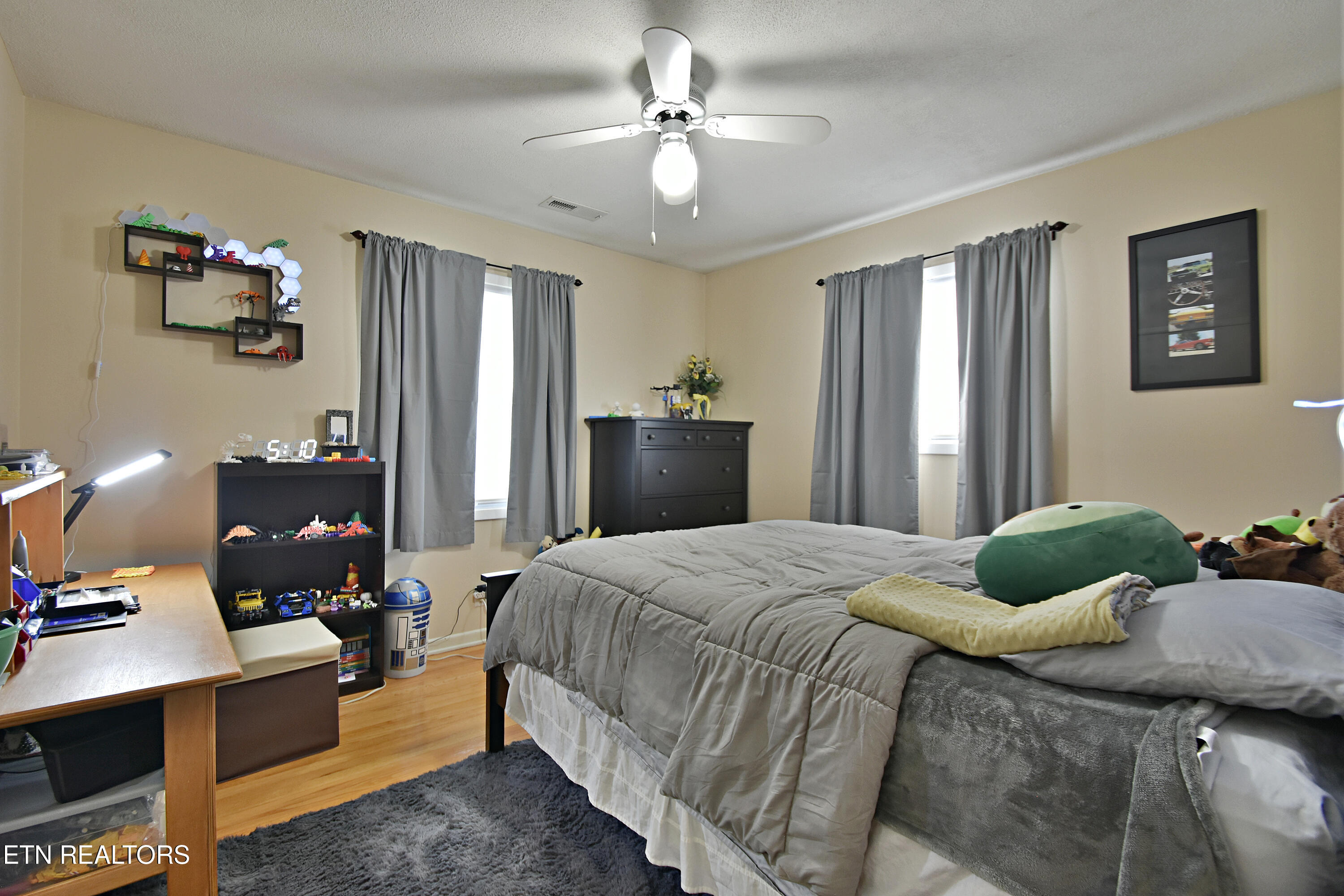 509 E Meadecrest Drive Knoxville TN 37923
