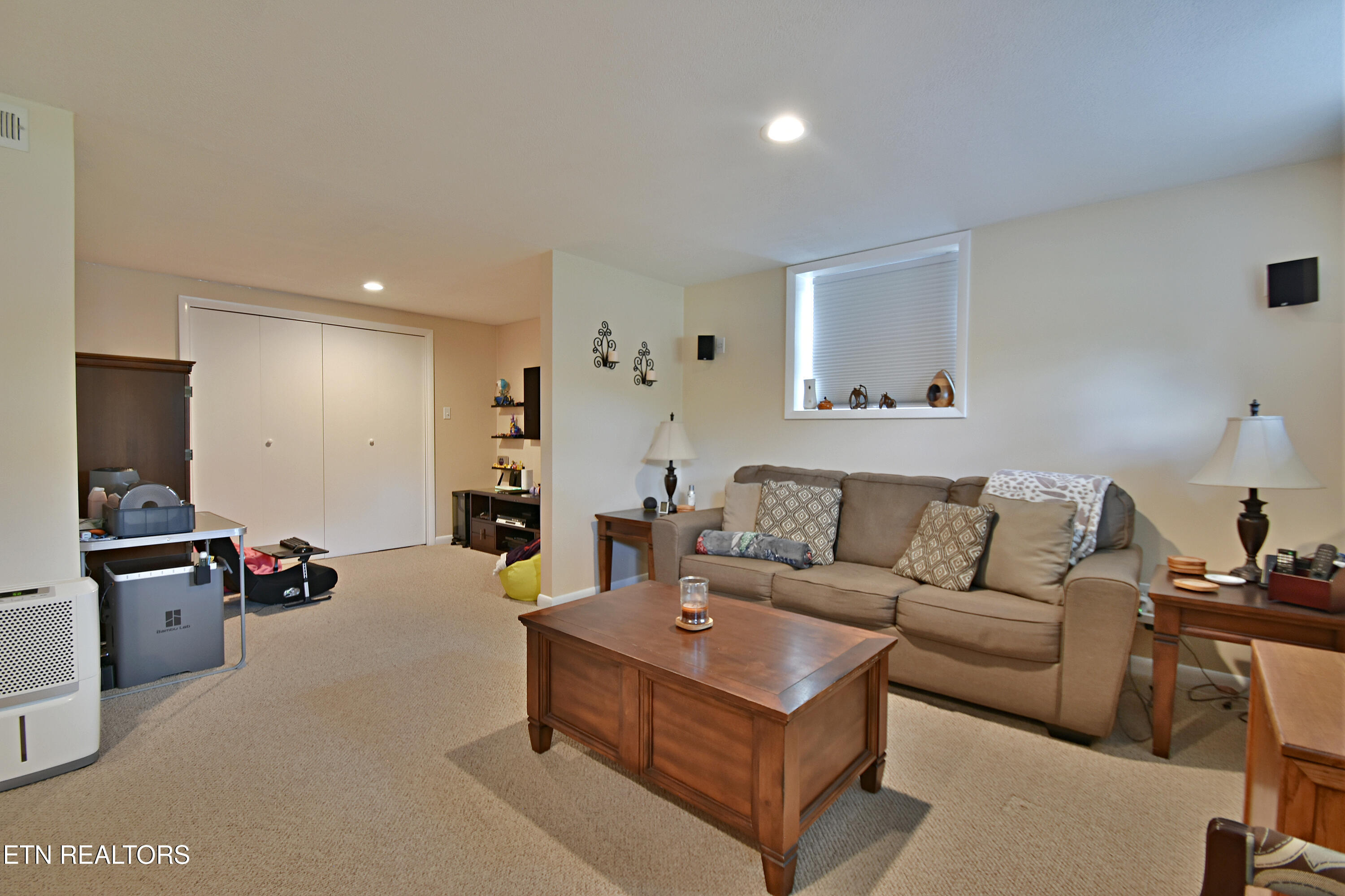 509 E Meadecrest Drive Knoxville TN 37923