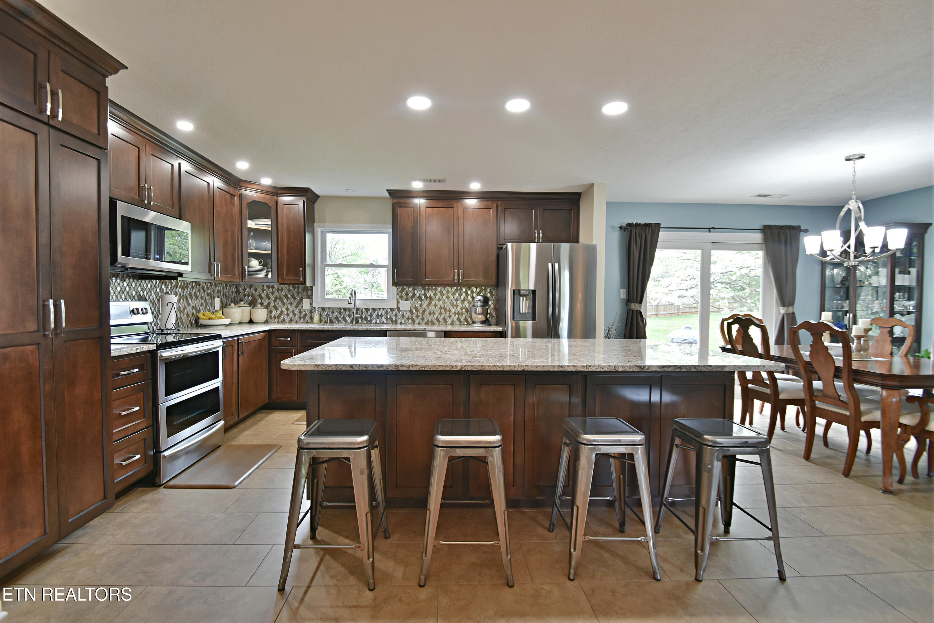 509 E Meadecrest Drive Knoxville TN 37923