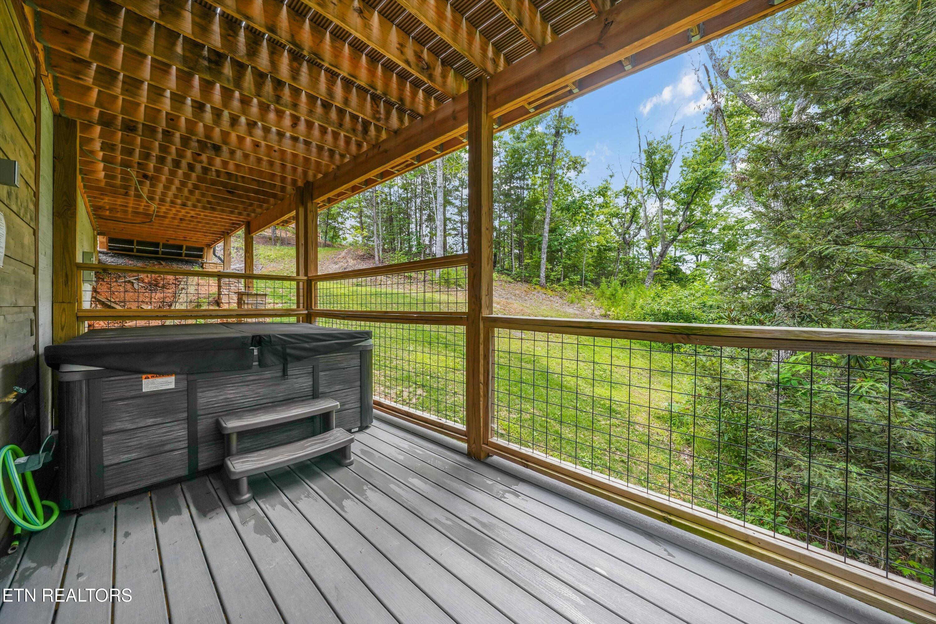 2930 Lighting Strike Drive Sevierville TN 37876