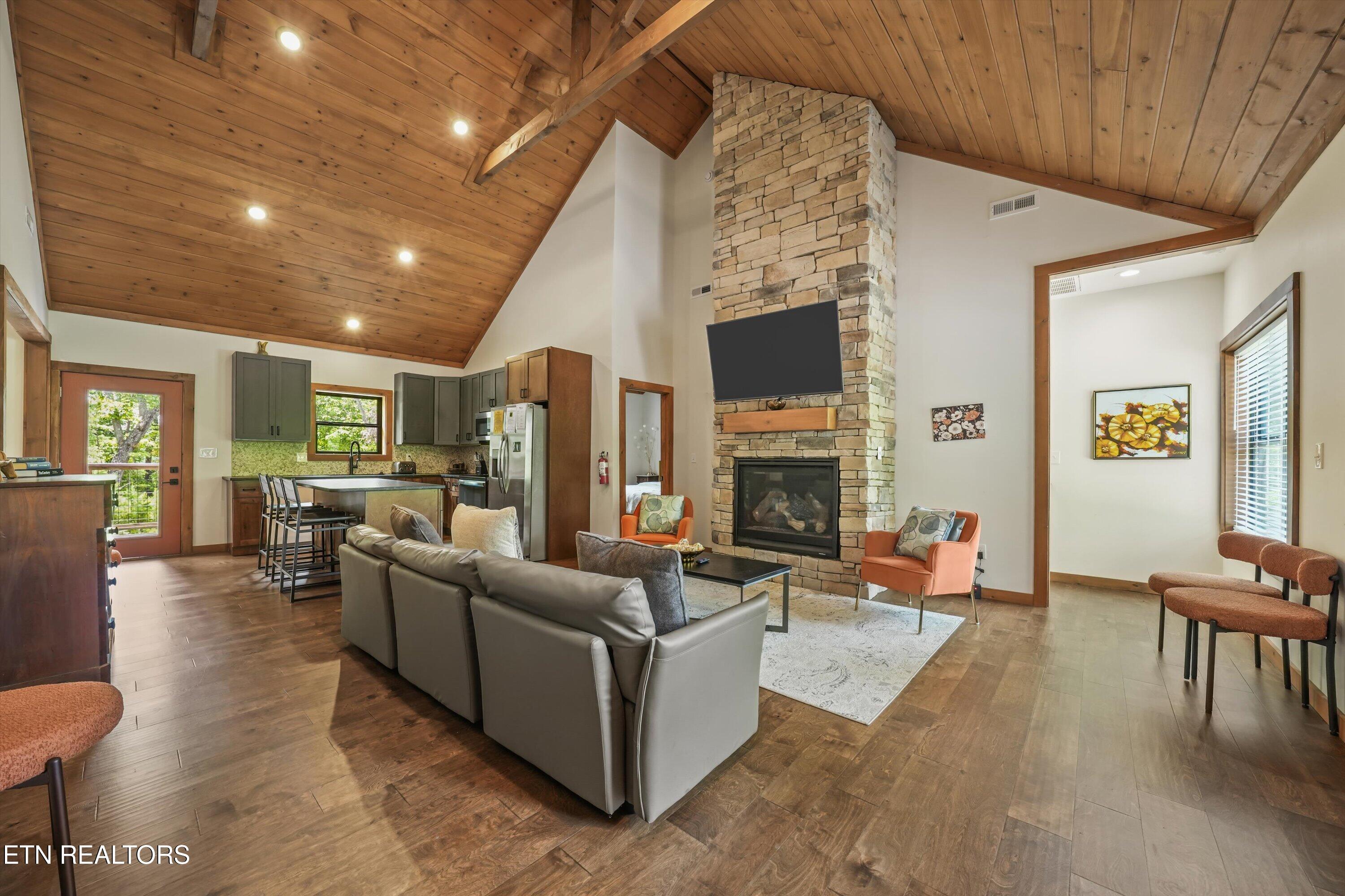 2930 Lighting Strike Drive Sevierville TN 37876