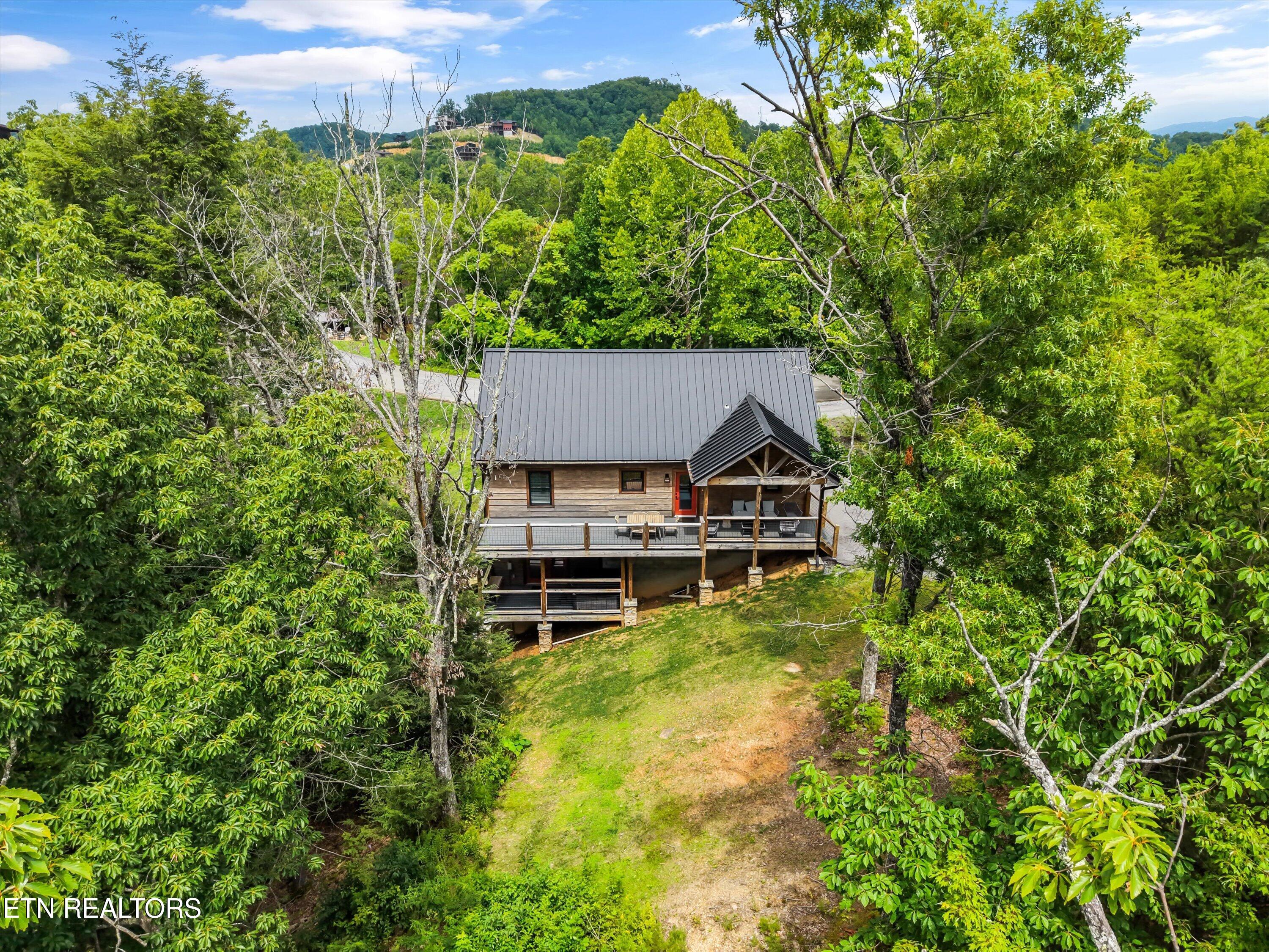 2930 Lighting Strike Drive Sevierville TN 37876
