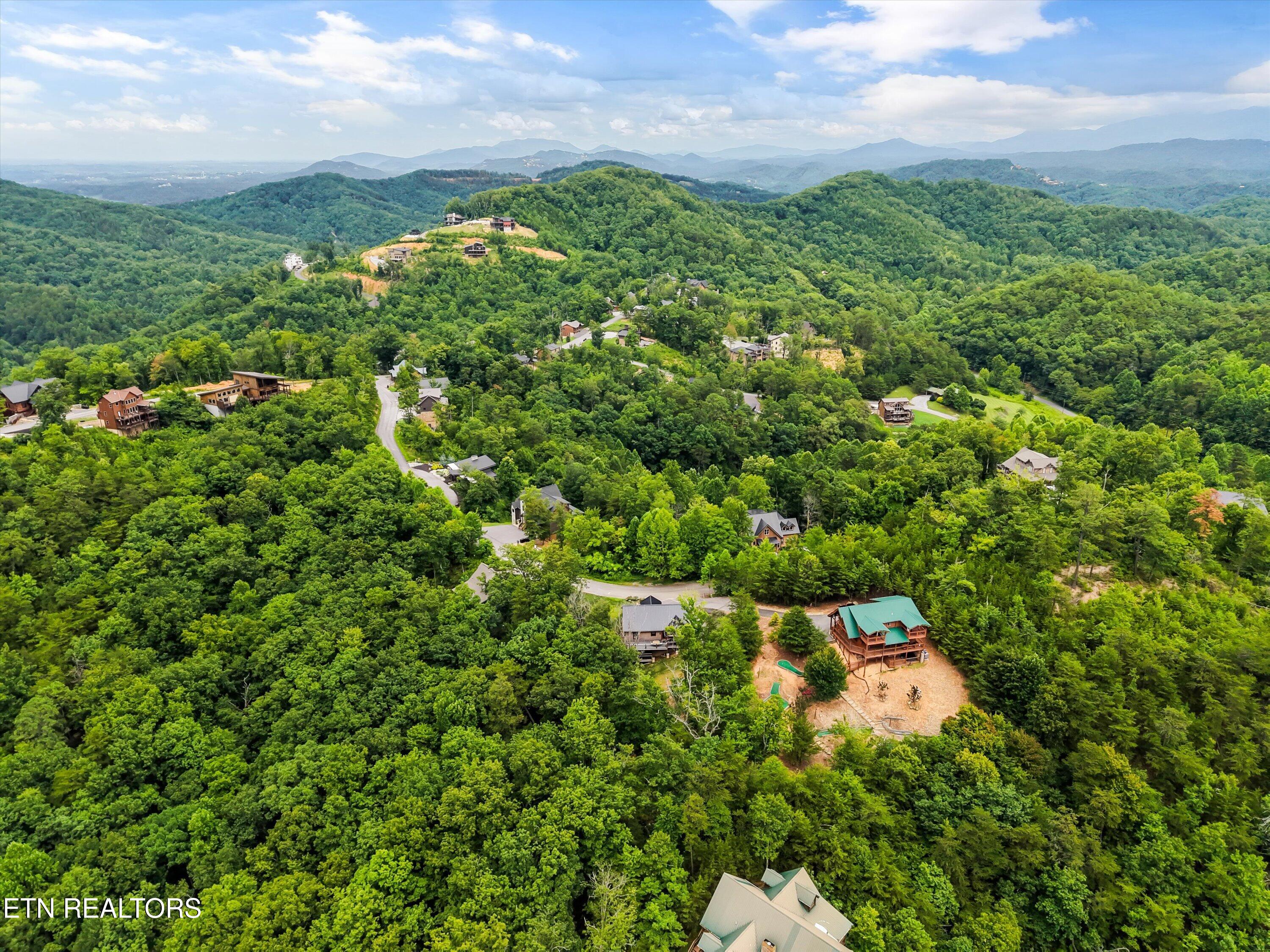 2930 Lighting Strike Drive Sevierville TN 37876