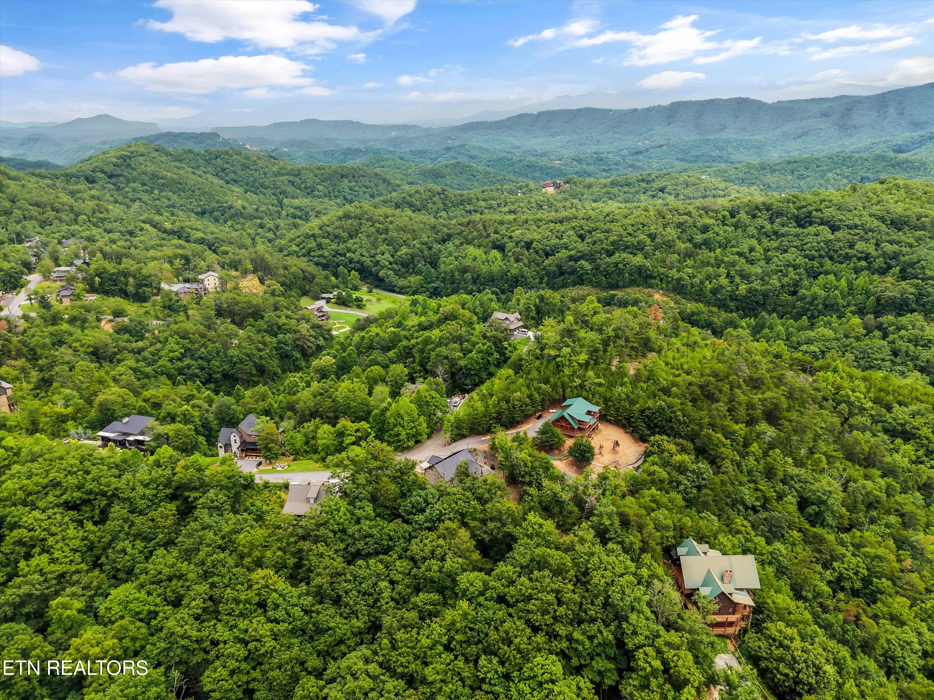 2930 Lighting Strike Drive Sevierville TN 37876