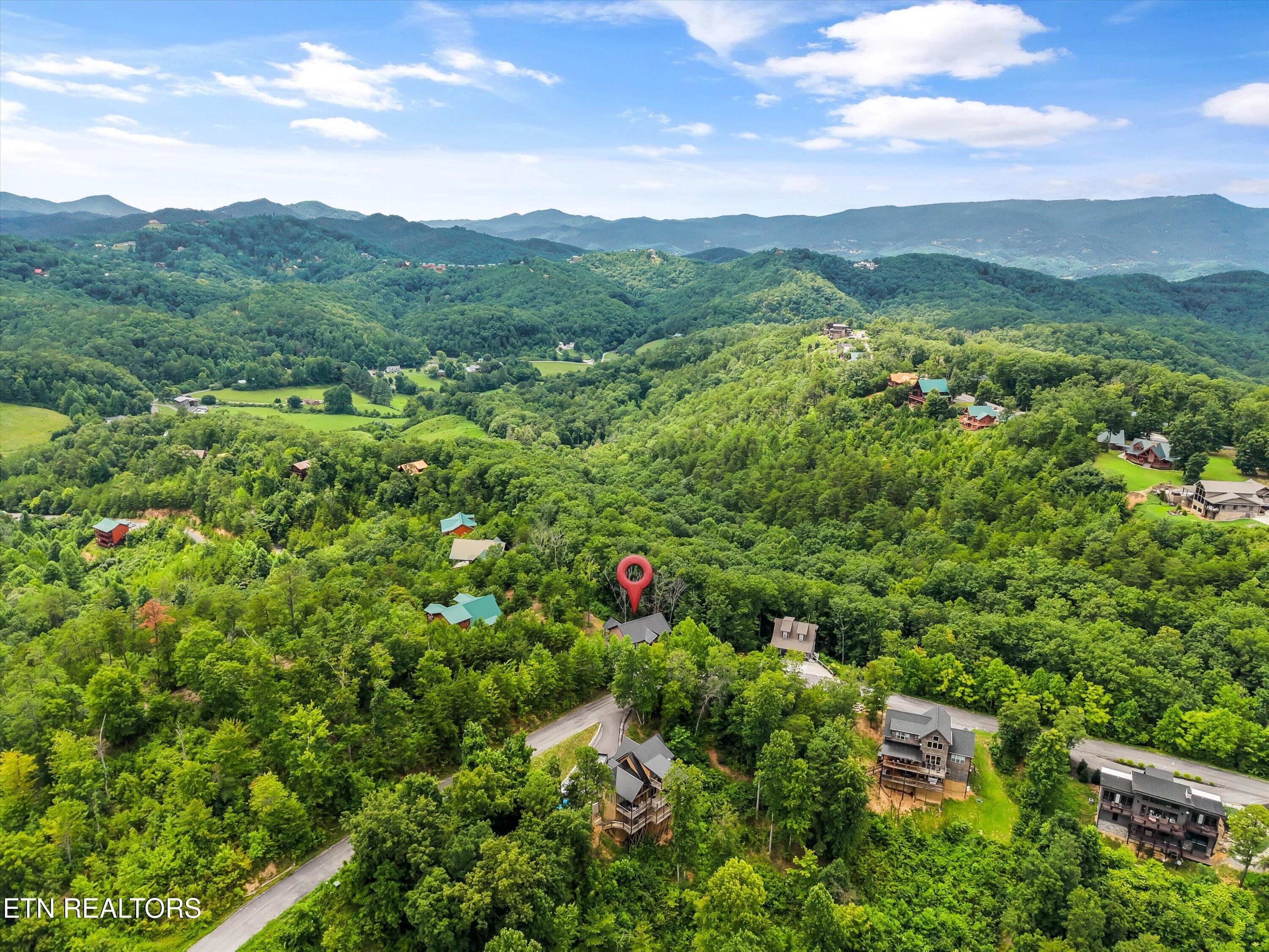 2930 Lighting Strike Drive Sevierville TN 37876