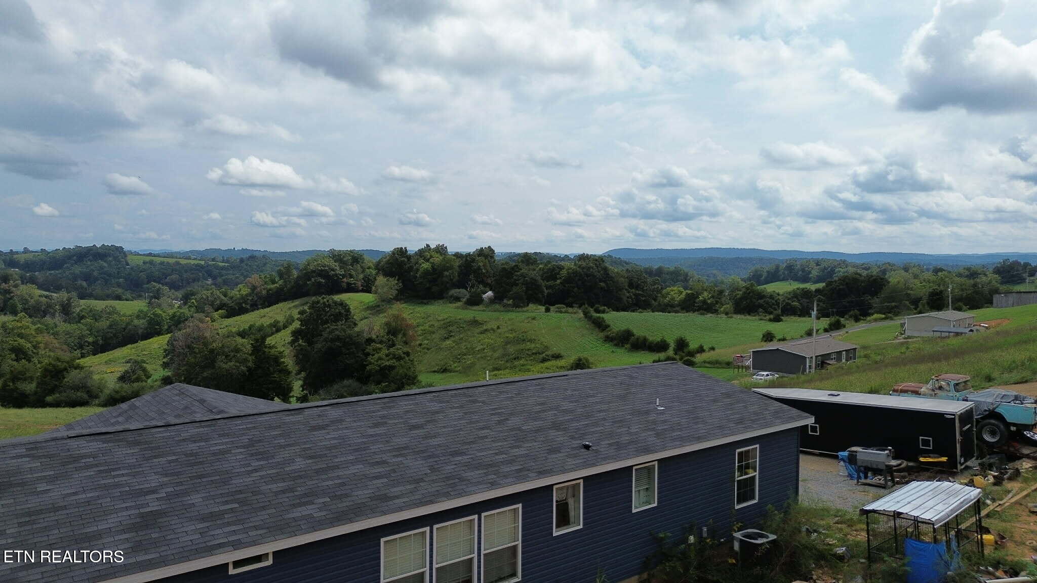 1895 Fords Chapel Road New Tazewell TN 37825
