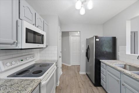 1508 Spelling Way Knoxville TN 37909