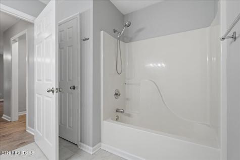1508 Spelling Way Knoxville TN 37909
