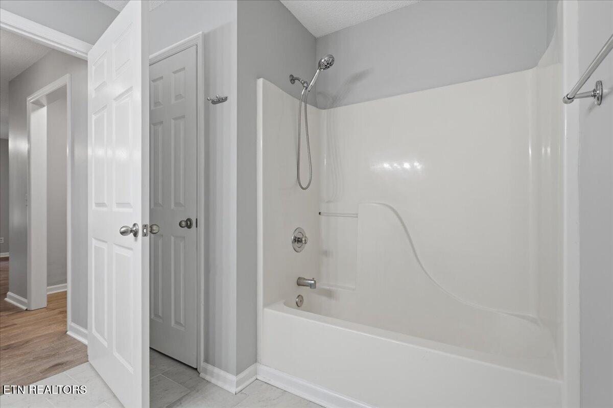 1508 Spelling Way Knoxville TN 37909