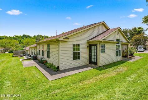 1508 Spelling Way Knoxville TN 37909