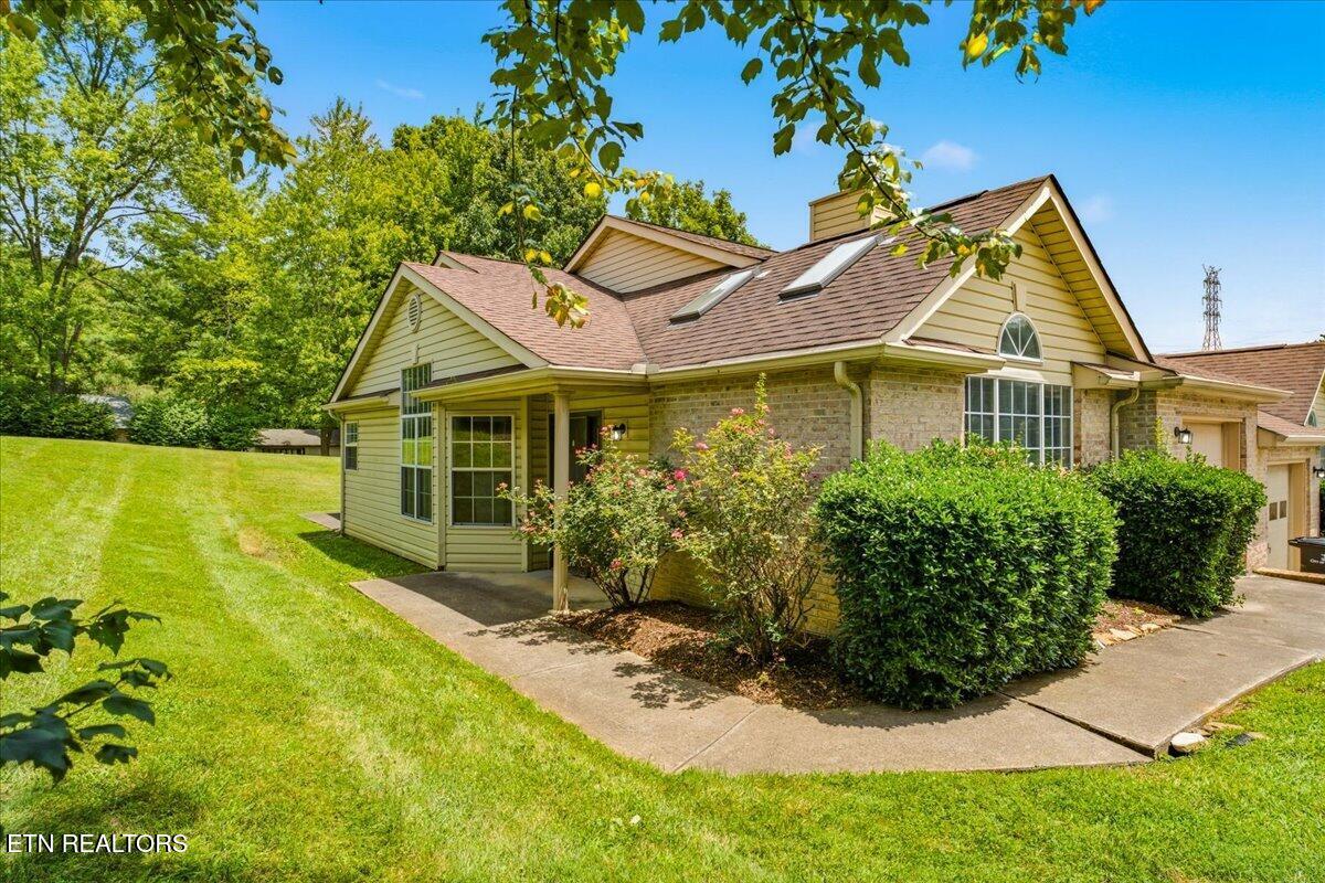 1508 Spelling Way Knoxville TN 37909