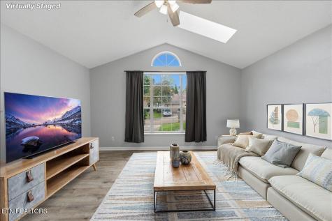 1508 Spelling Way Knoxville TN 37909