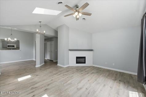 1508 Spelling Way Knoxville TN 37909