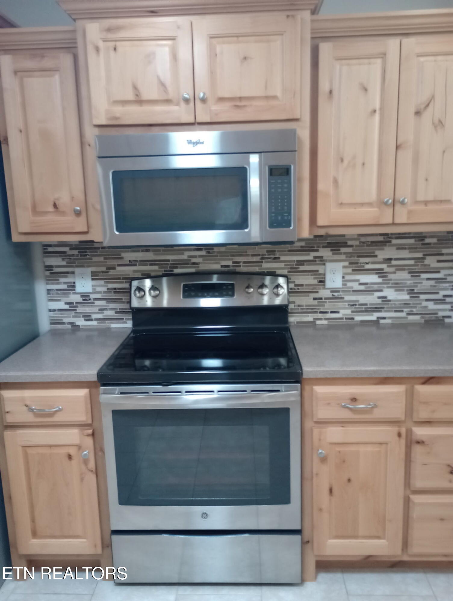 62 Cardinal Loop Crossville TN 38555