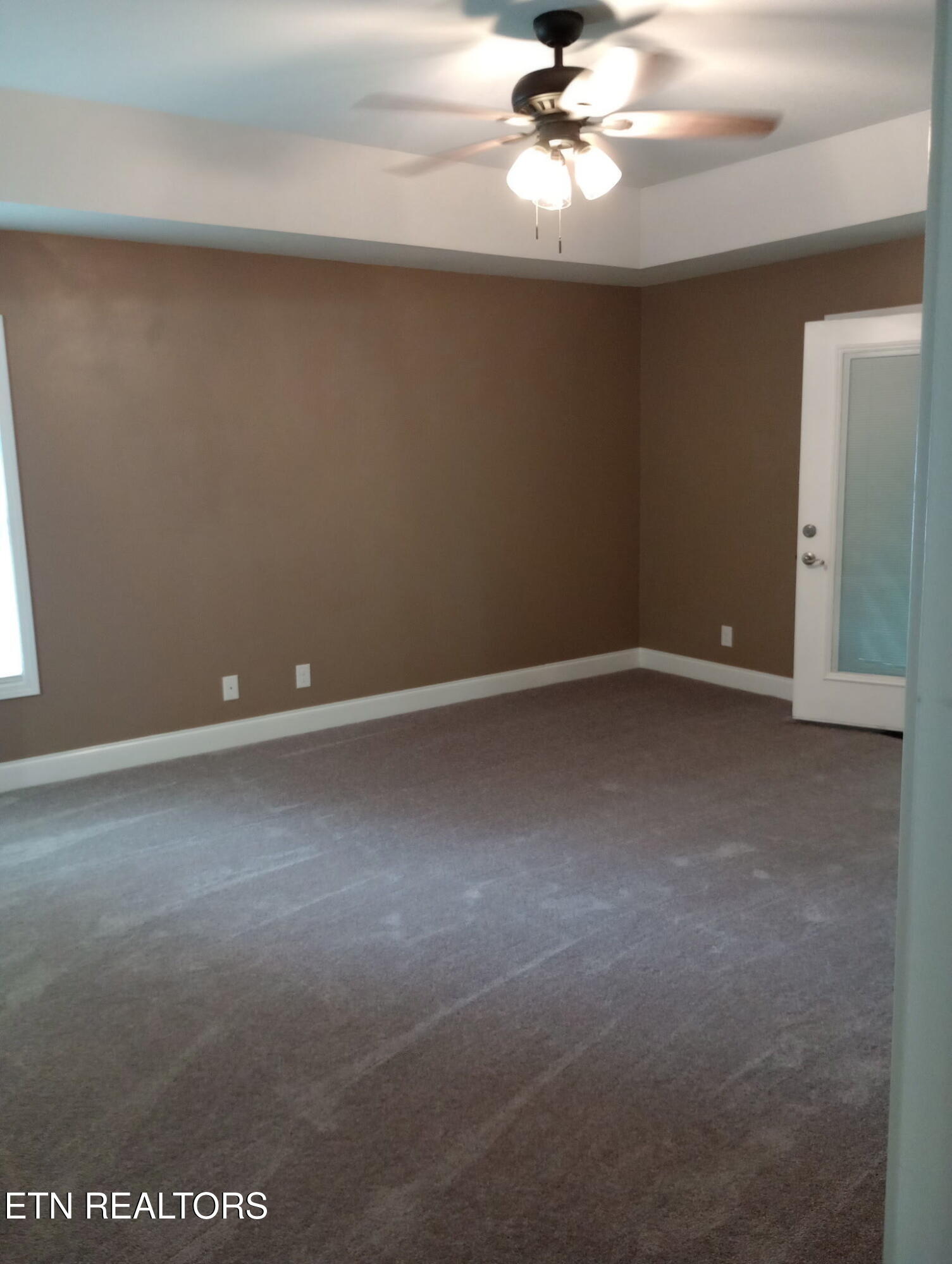 62 Cardinal Loop Crossville TN 38555