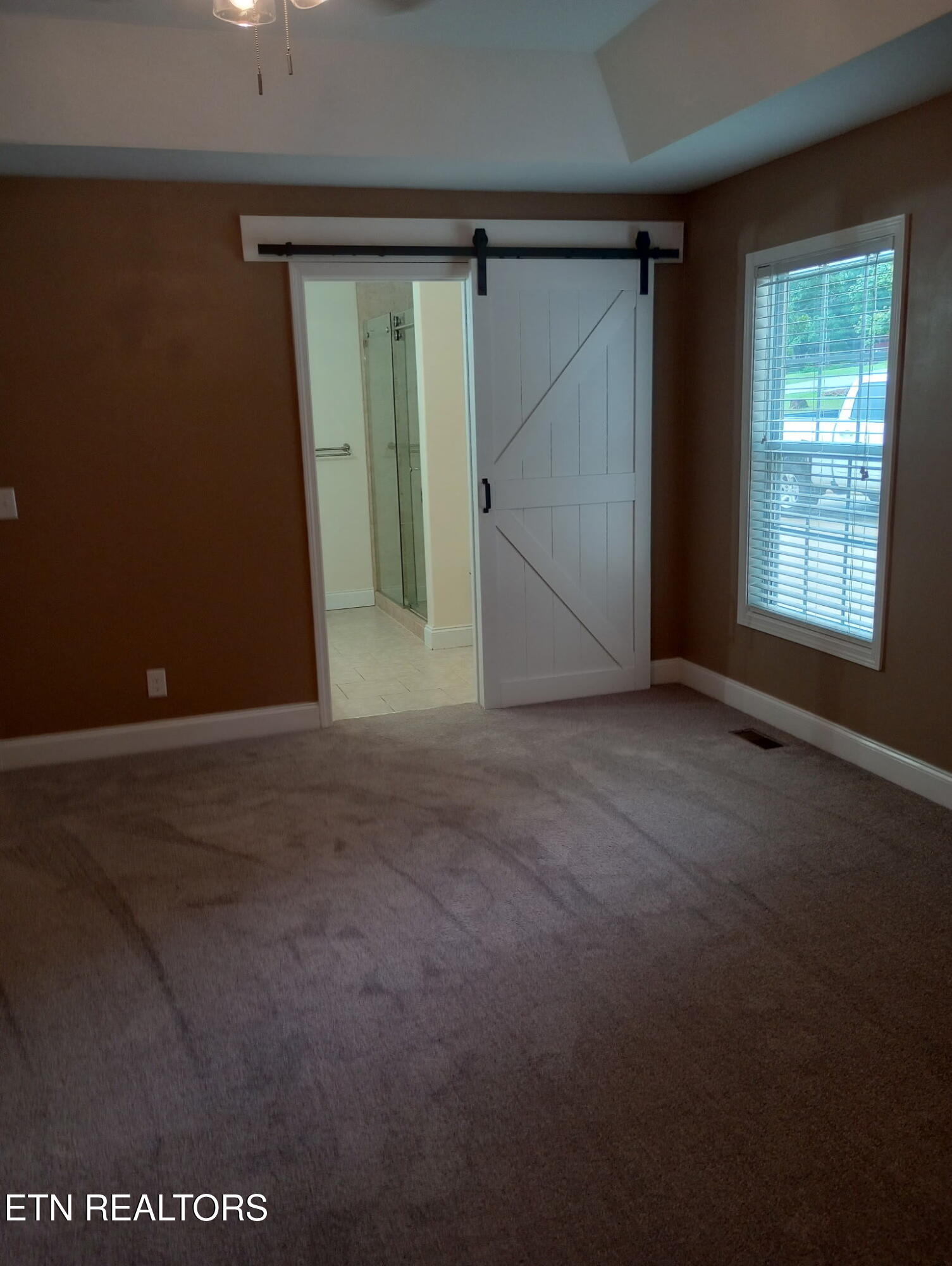 62 Cardinal Loop Crossville TN 38555